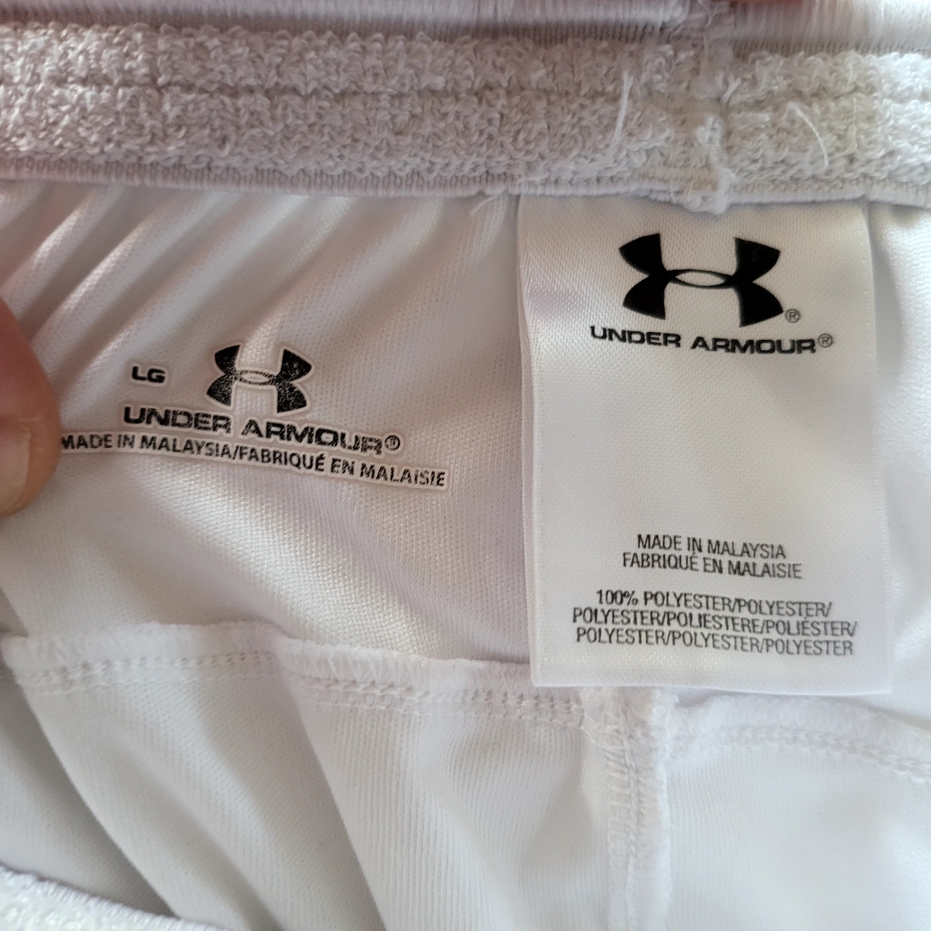 Under Armour White Sports Shorts - Size Large - USASTARFASHION