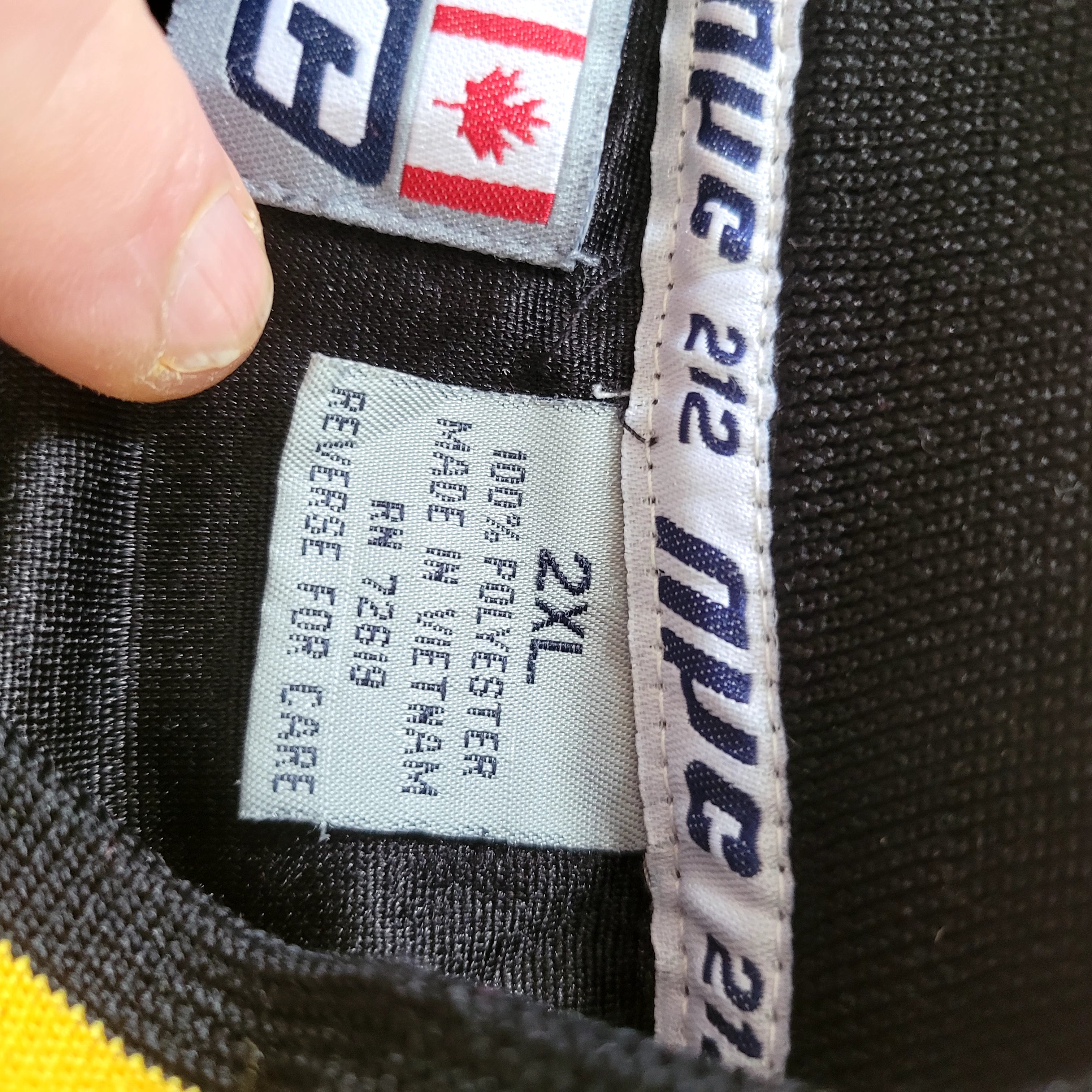 212 NYC Y2K Football Jersey #10 – Black & Gold – Patent Leather Numbers – VTG - USASTARFASHION