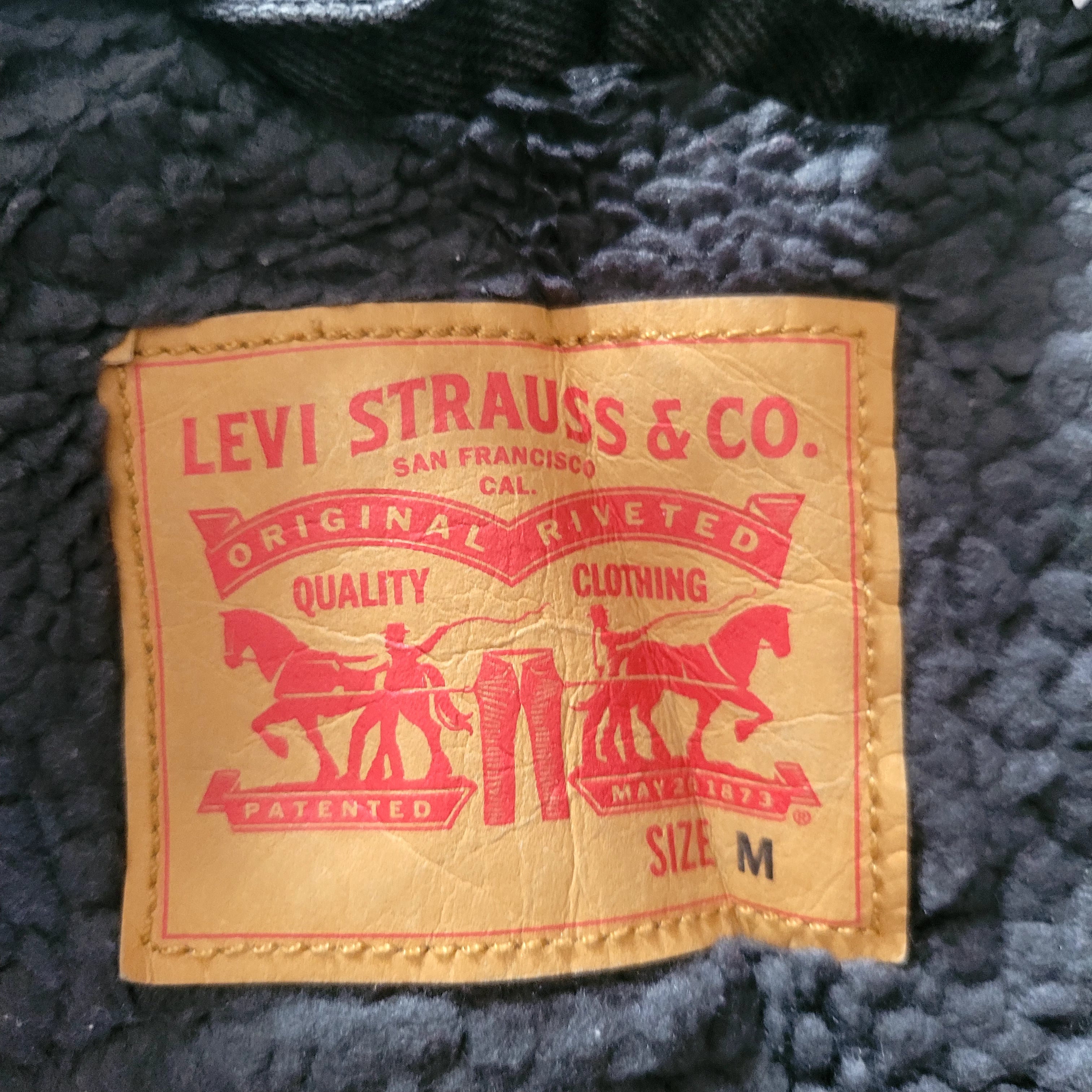 Levi’s Authentic Sherpa Denim Trucker Jacket – Size M, USA Made - USASTARFASHION