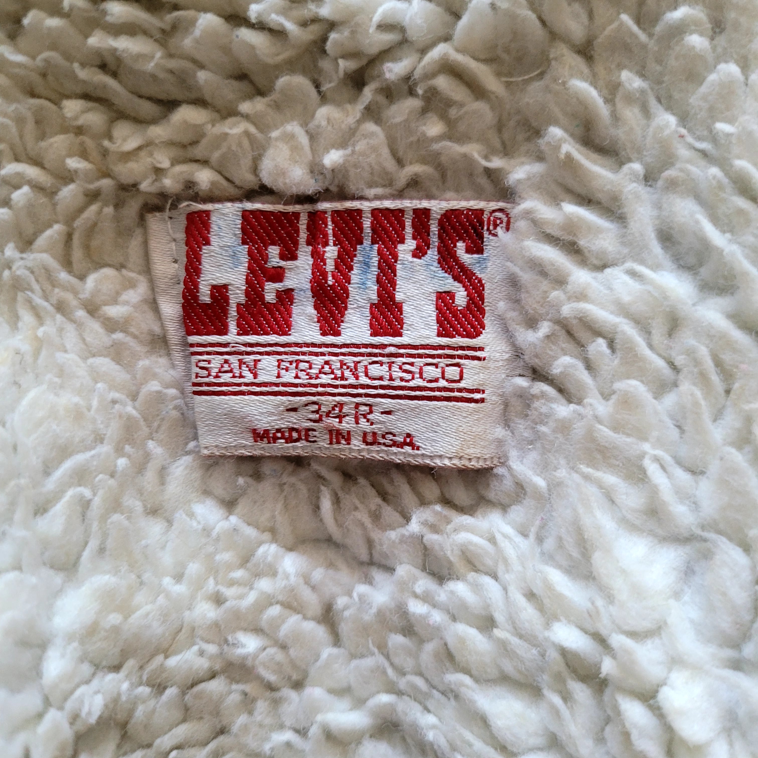 Vintage Levi’s Sherpa Trucker Jacket – USA Made, Size 34R - USASTARFASHION