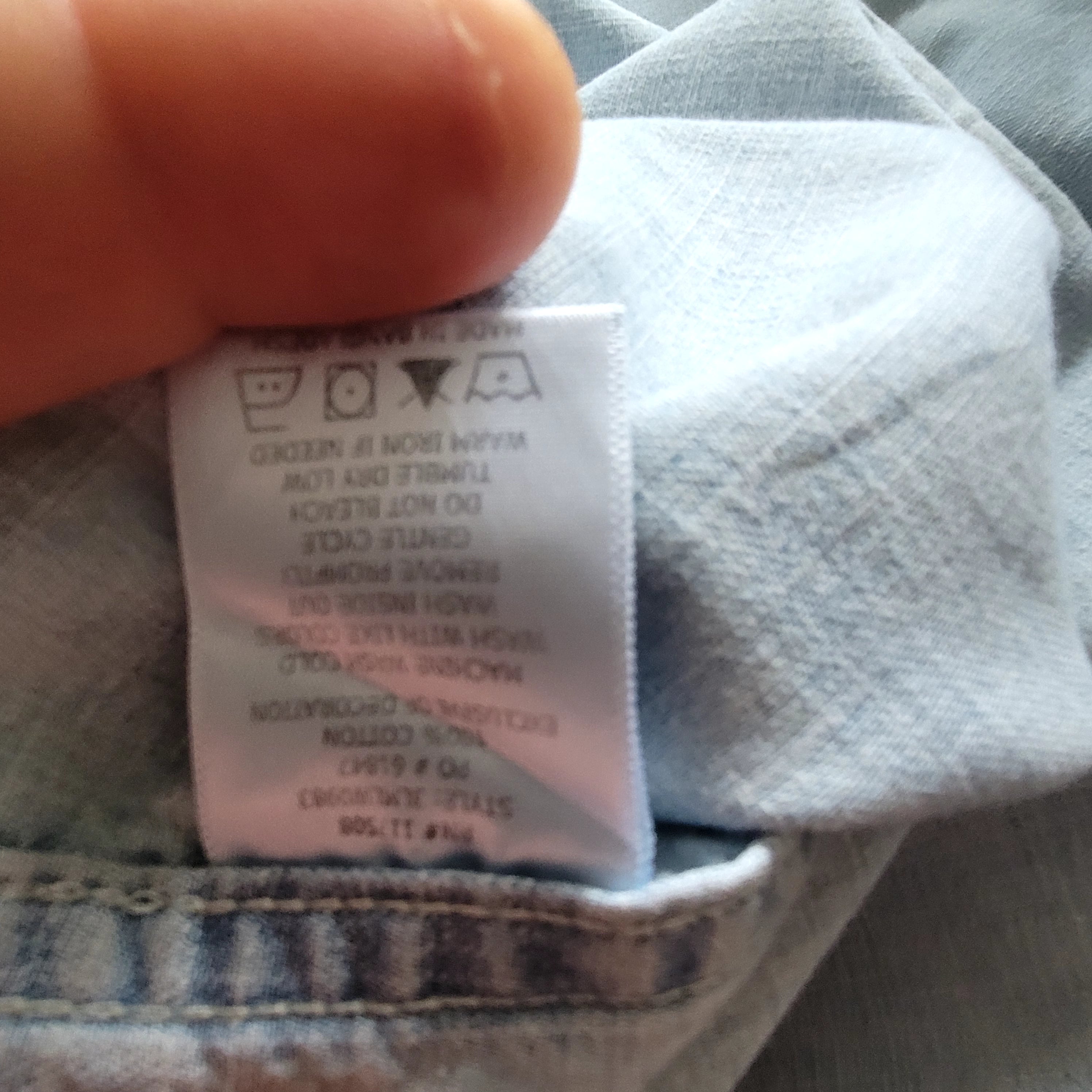 Levi’s XL Light Wash Denim Shirt - USASTARFASHION