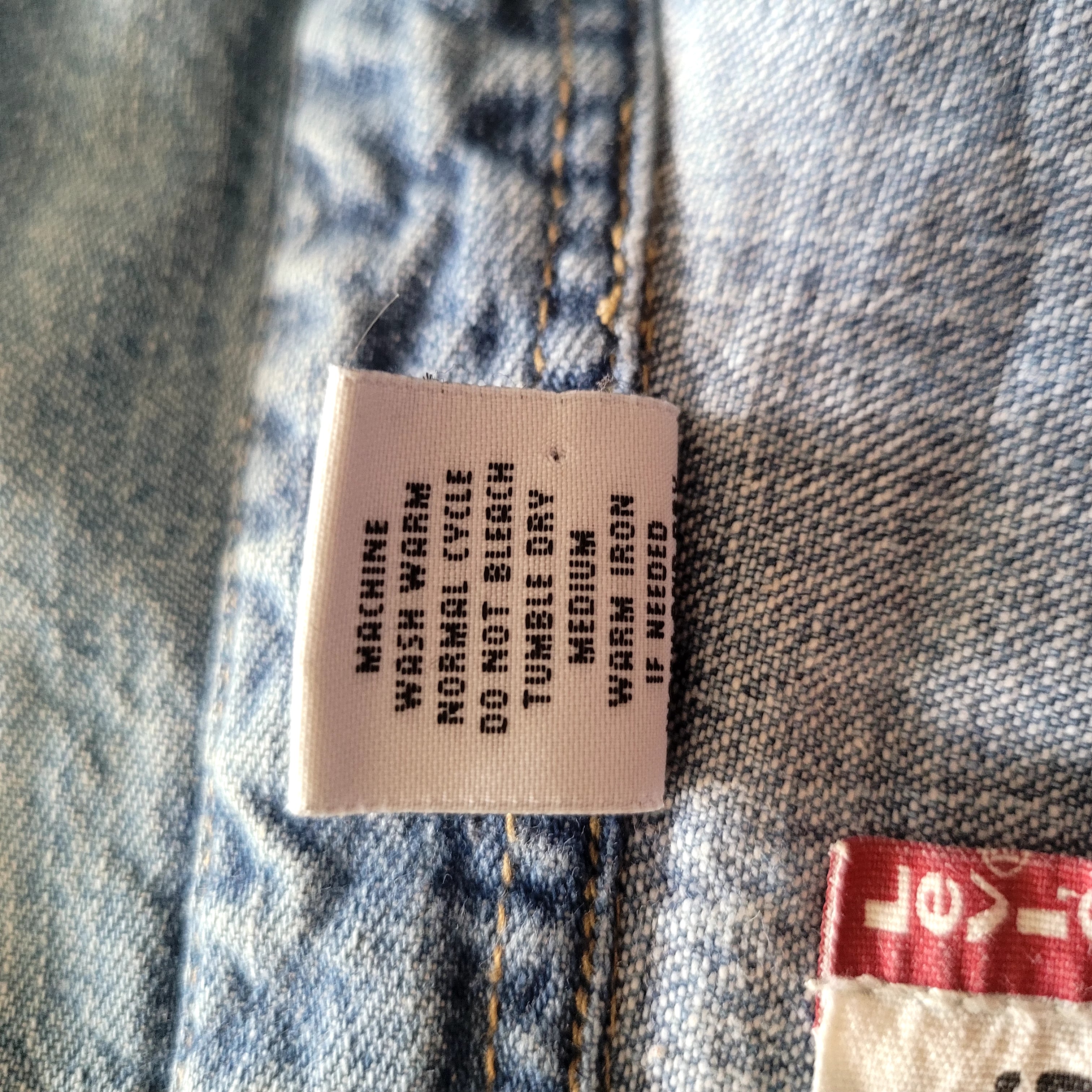 Vintage Levi's Western Denim Shirt - Size M - Light Blue - USASTARFASHION