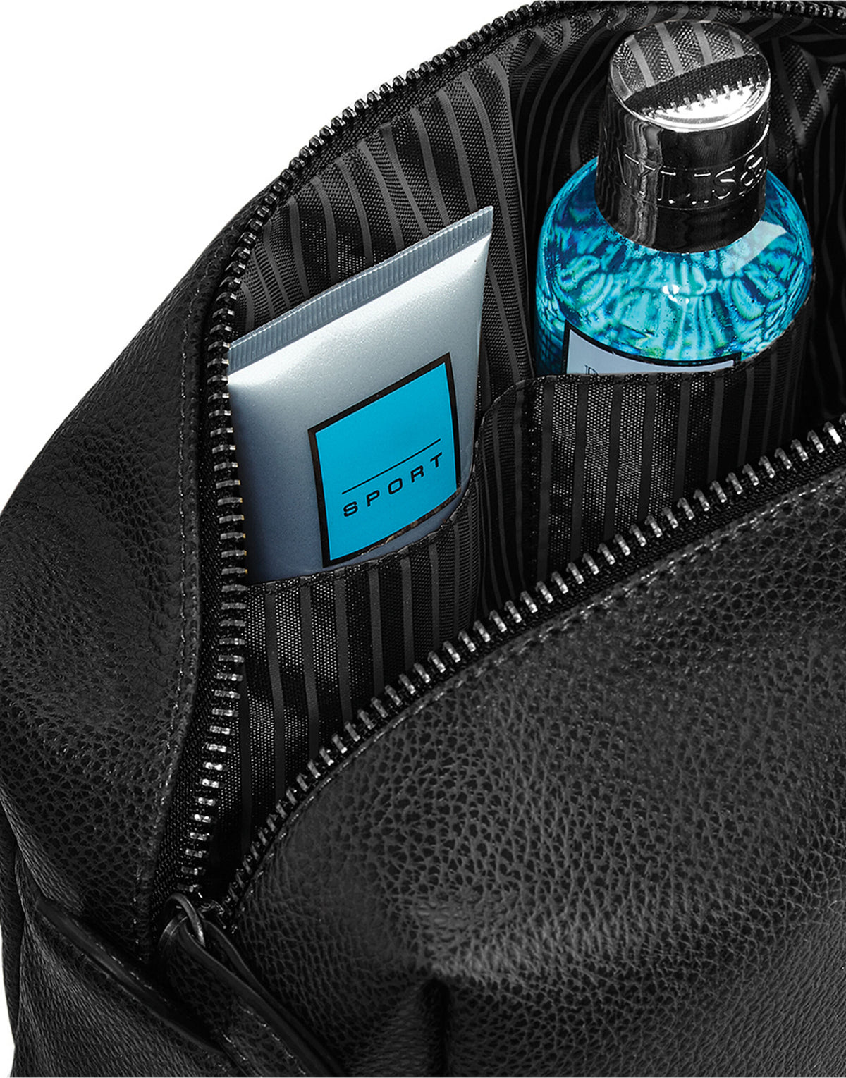 Quadra QD879 NuHide® Washbag - Black