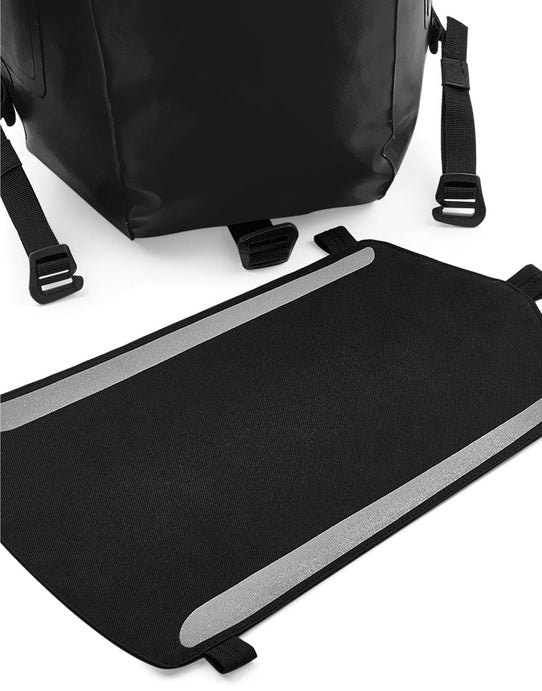 Quadra QX625 SLX® 25Litre Waterproof Backpack - Black/Black