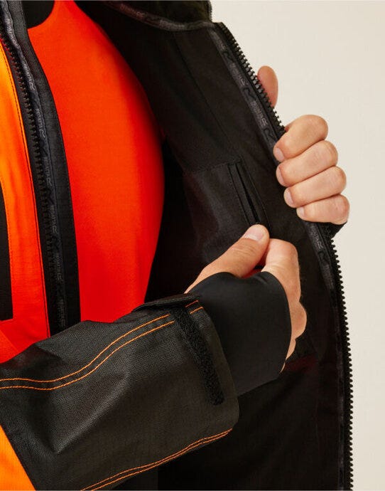 Regatta High Visibility TRW550 Regatta Hi-Vis X-Pro Wproof Shell Jacket - Black/Hi-Vis Orange