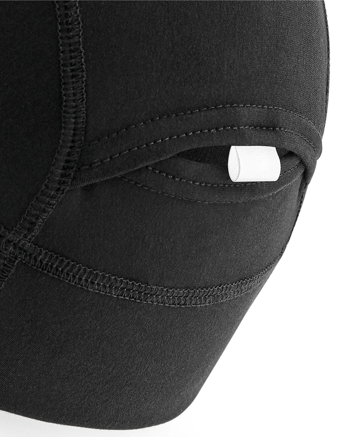Beechfield B315 Softshell Sports Tech Beanie - Black
