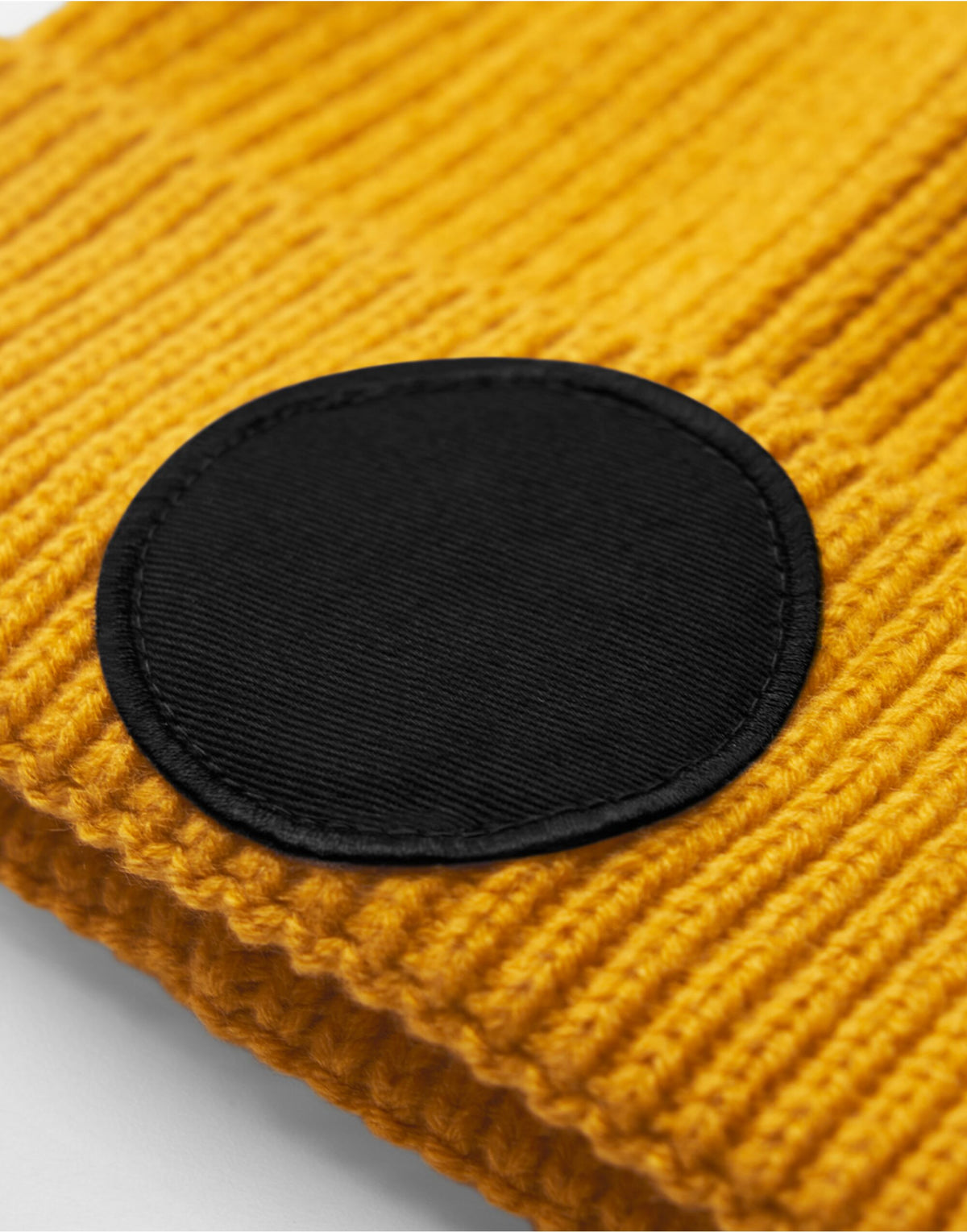 Beechfield B332R Circular Fashion Patch Beanie - Mustard/Black