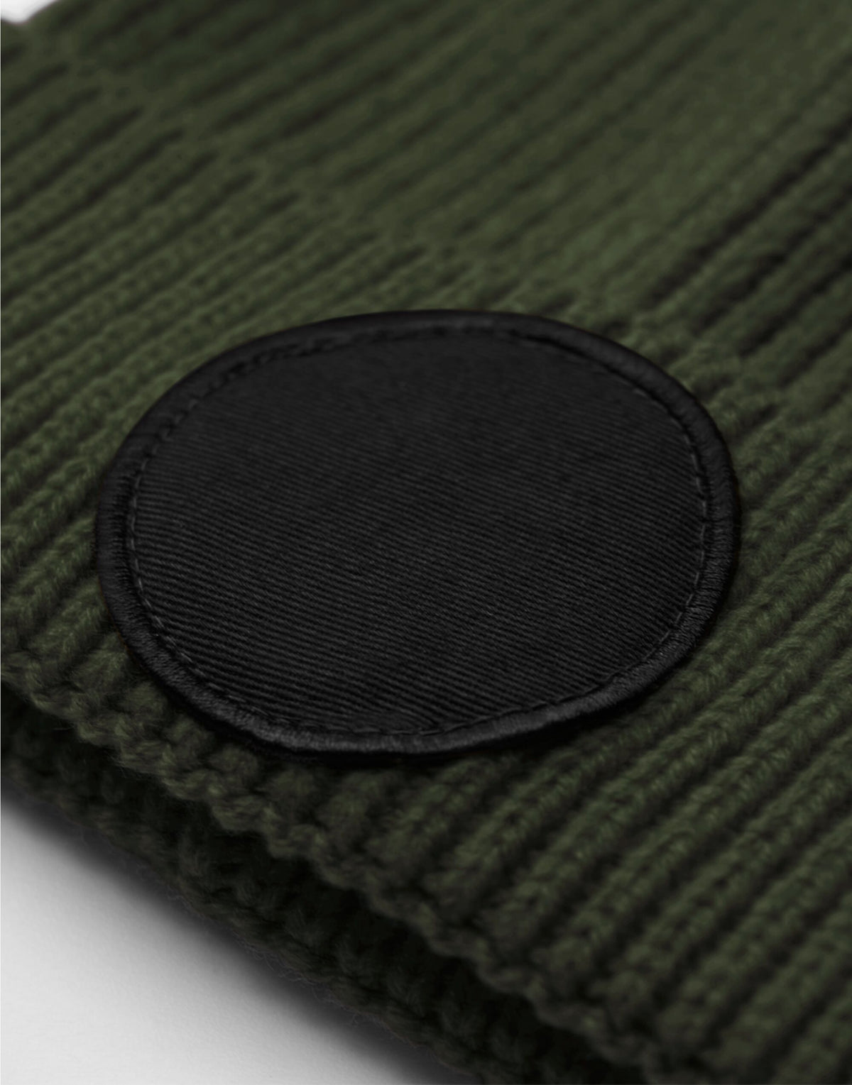 Beechfield B332R Circular Fashion Patch Beanie - Olive Green/Black