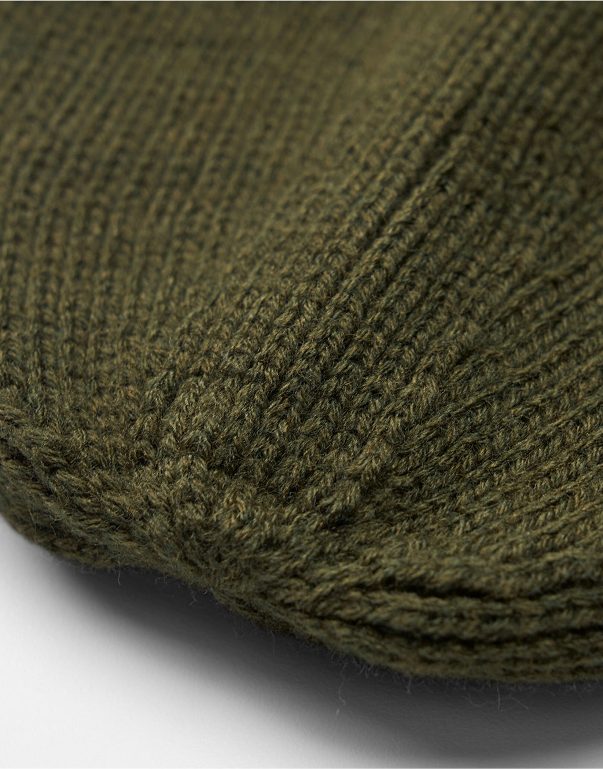 Beechfield B334R Zip Patch Beanie - Military Green/ Black
