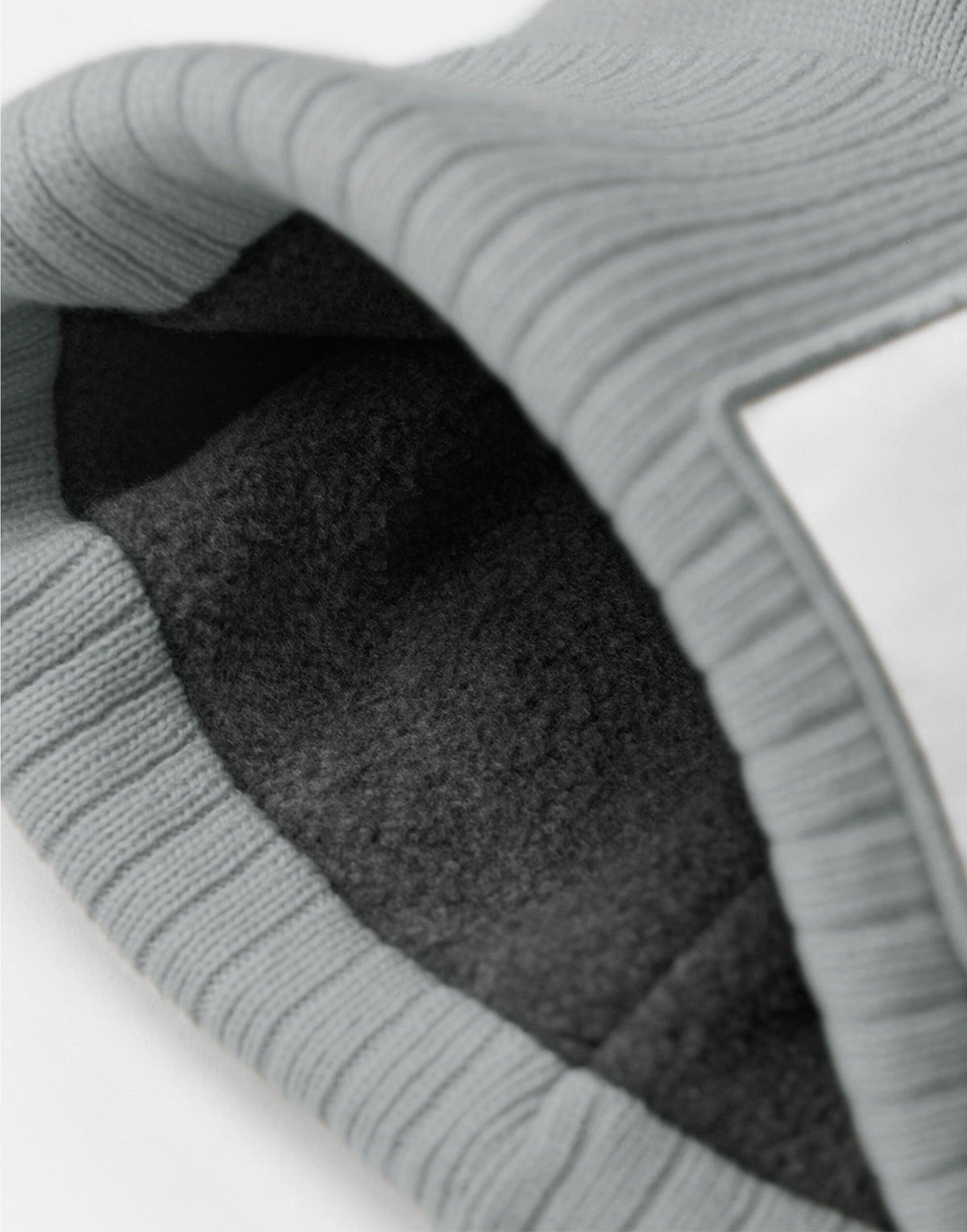 Beechfield B337R Appliqué Patch Beanie - Ash/White