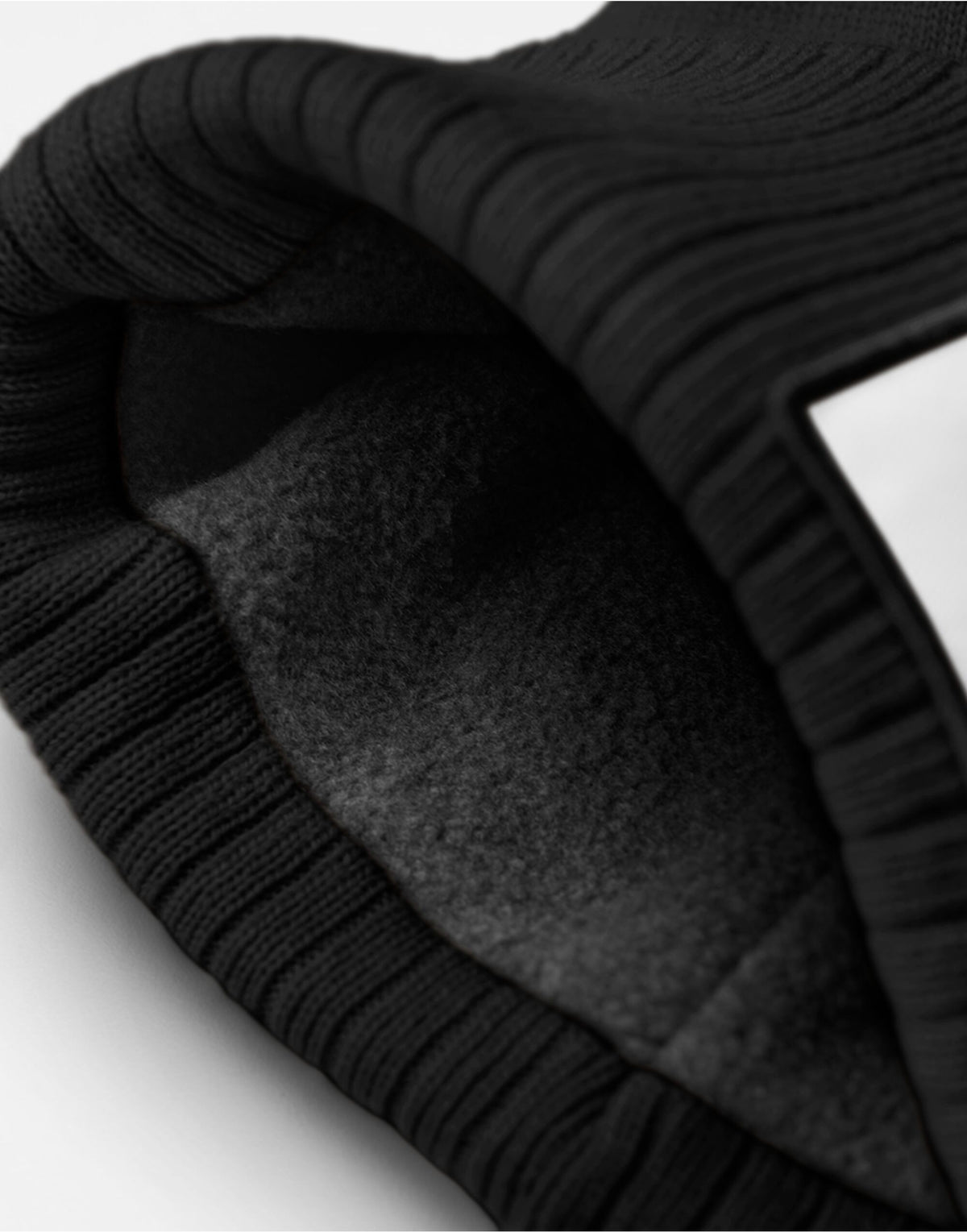 Beechfield B337R Appliqué Patch Beanie - Black/White