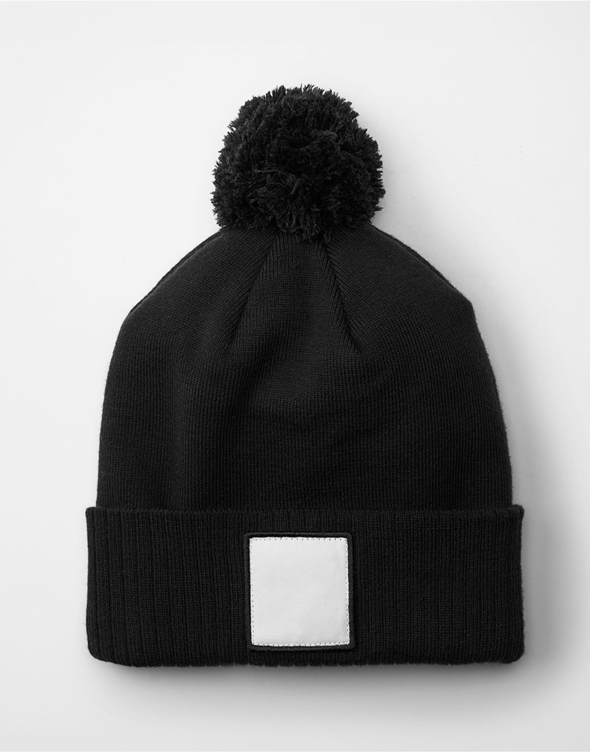 Beechfield B338R Appliqué Patch Pom Beanie - Black/White