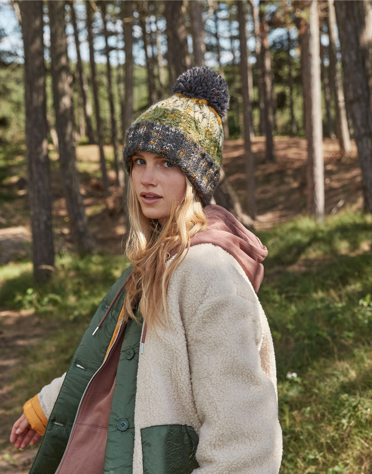 Beechfield B486 Corkscrew Pom Pom Beanie - Autumn Moss