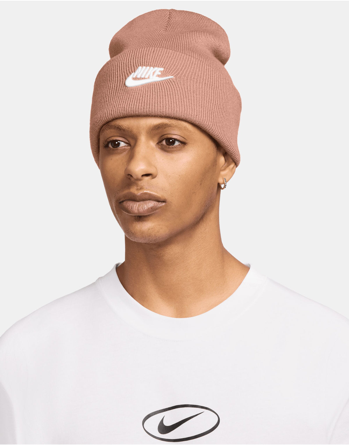 Nike HF0186 Peak Beanie - Rose Gold/White