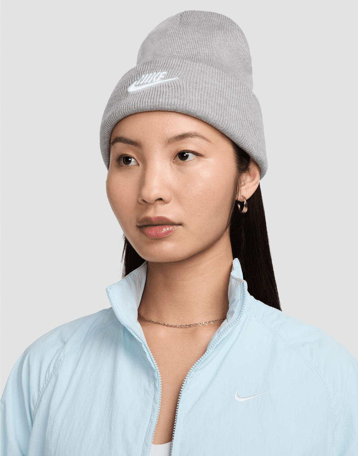 Nike HF0186 Peak Beanie - Dark Grey Heather/White