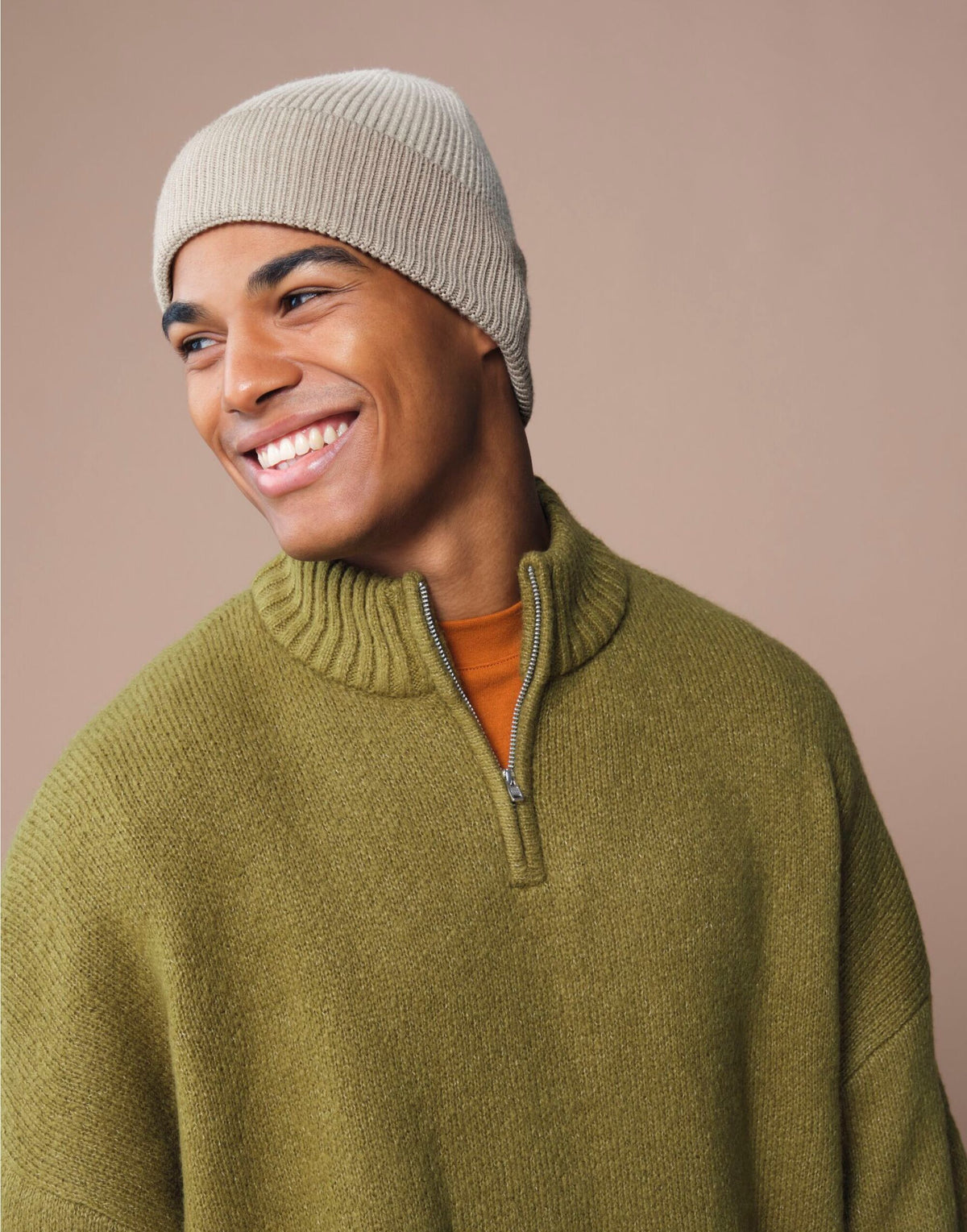 Product image of Beechfield B533 Dip Dye Beanie