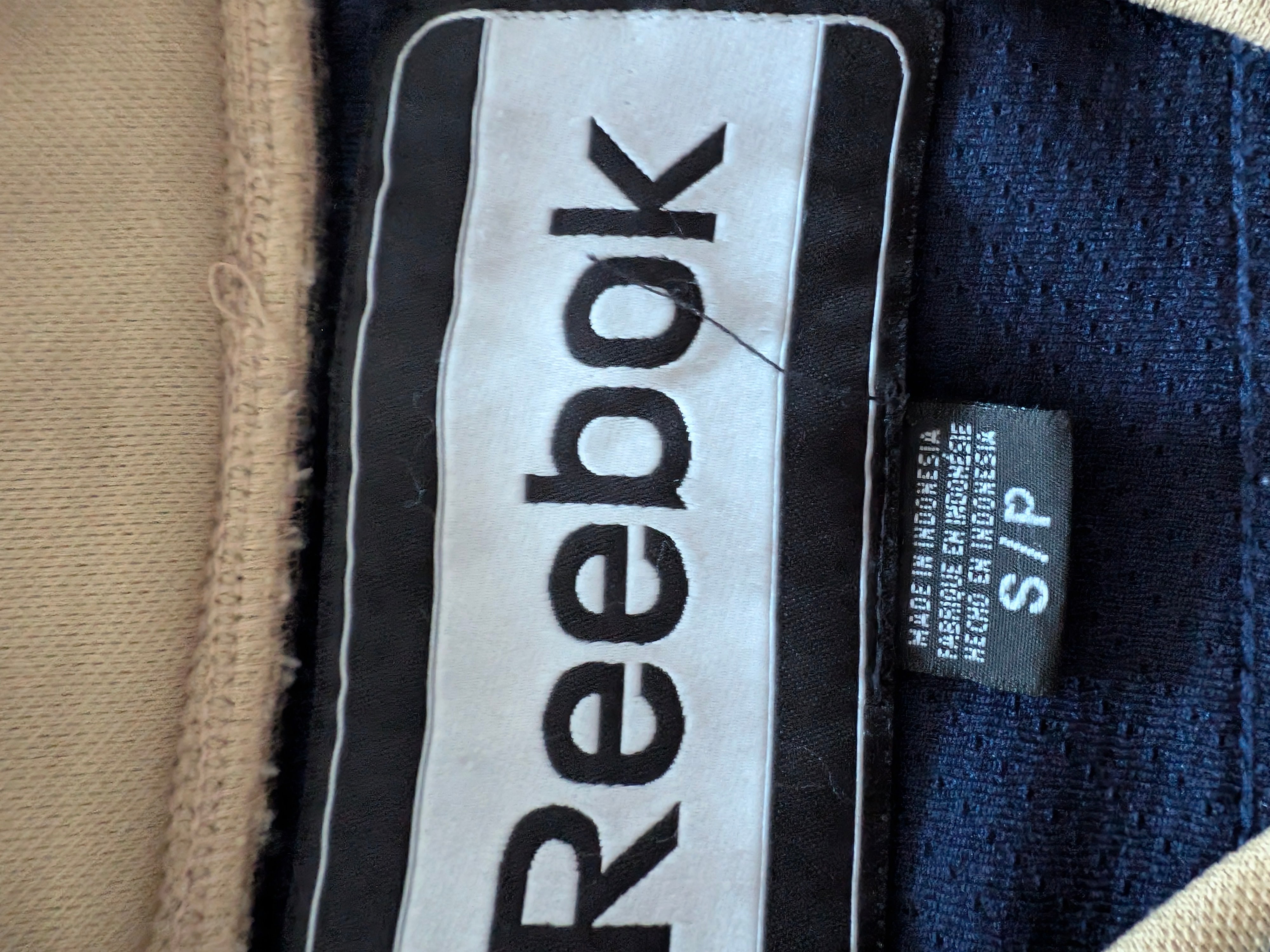 Reebok Notre Dame Ice Hockey Jersey — Navy/Gold — Size S/P - USASTARFASHION