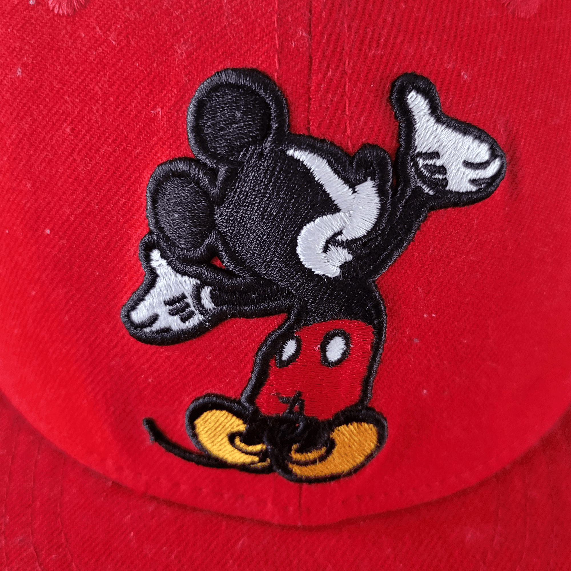 Disney New Era Mickey Mouse 59FIFTY Red Cap 7 3/8 (58.7 cm) - USASTARFASHION