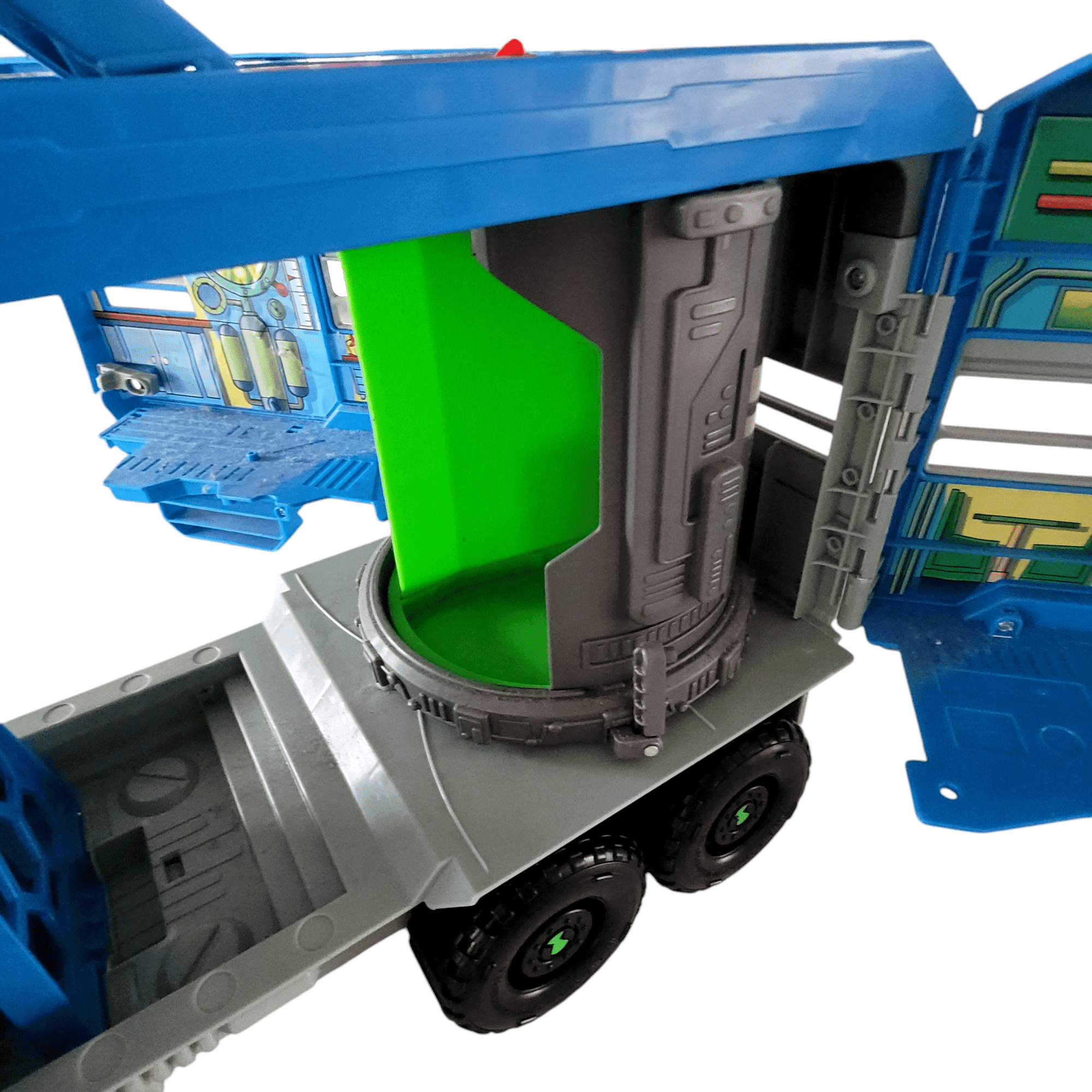 Ben 10 Transforming Rust Bucket Truck - USASTARFASHION