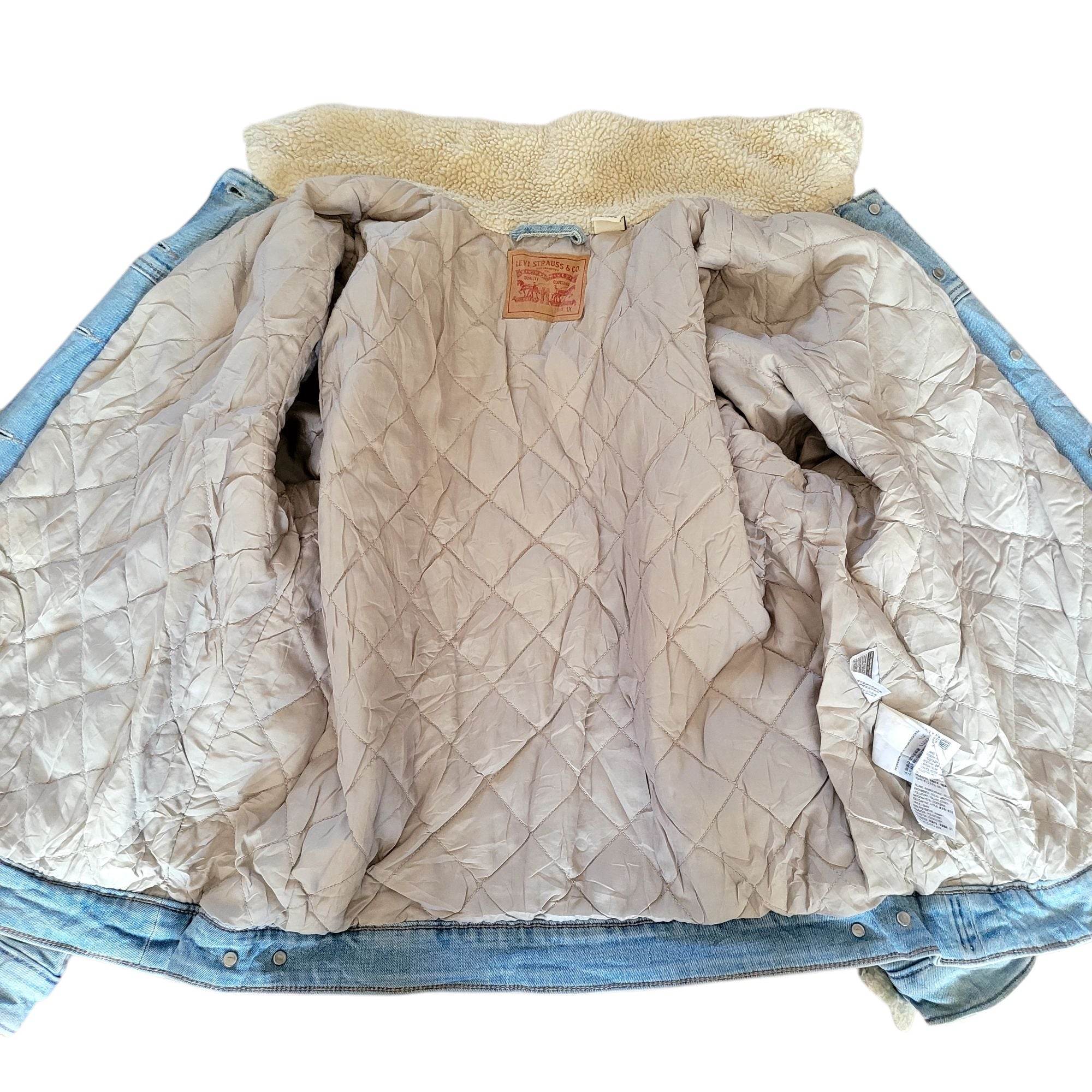 Vintage Levi’s Sherpa Denim Trucker Jacket – Light Wash, 1X - USASTARFASHION