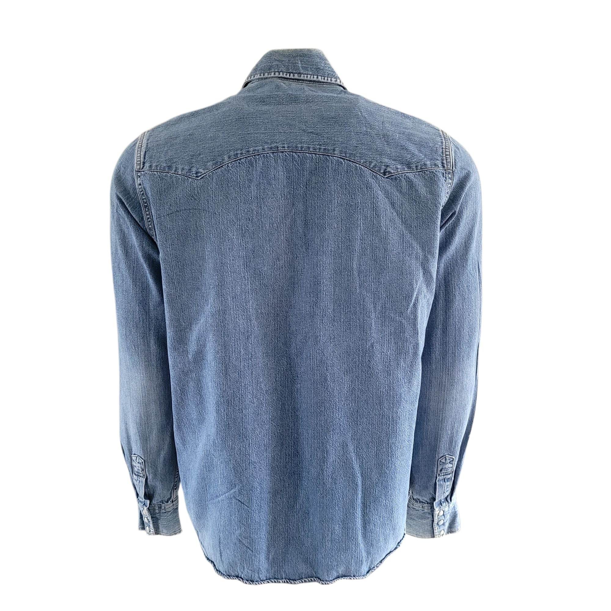 Vintage Levi's Western Denim Shirt – Size M - USASTARFASHION