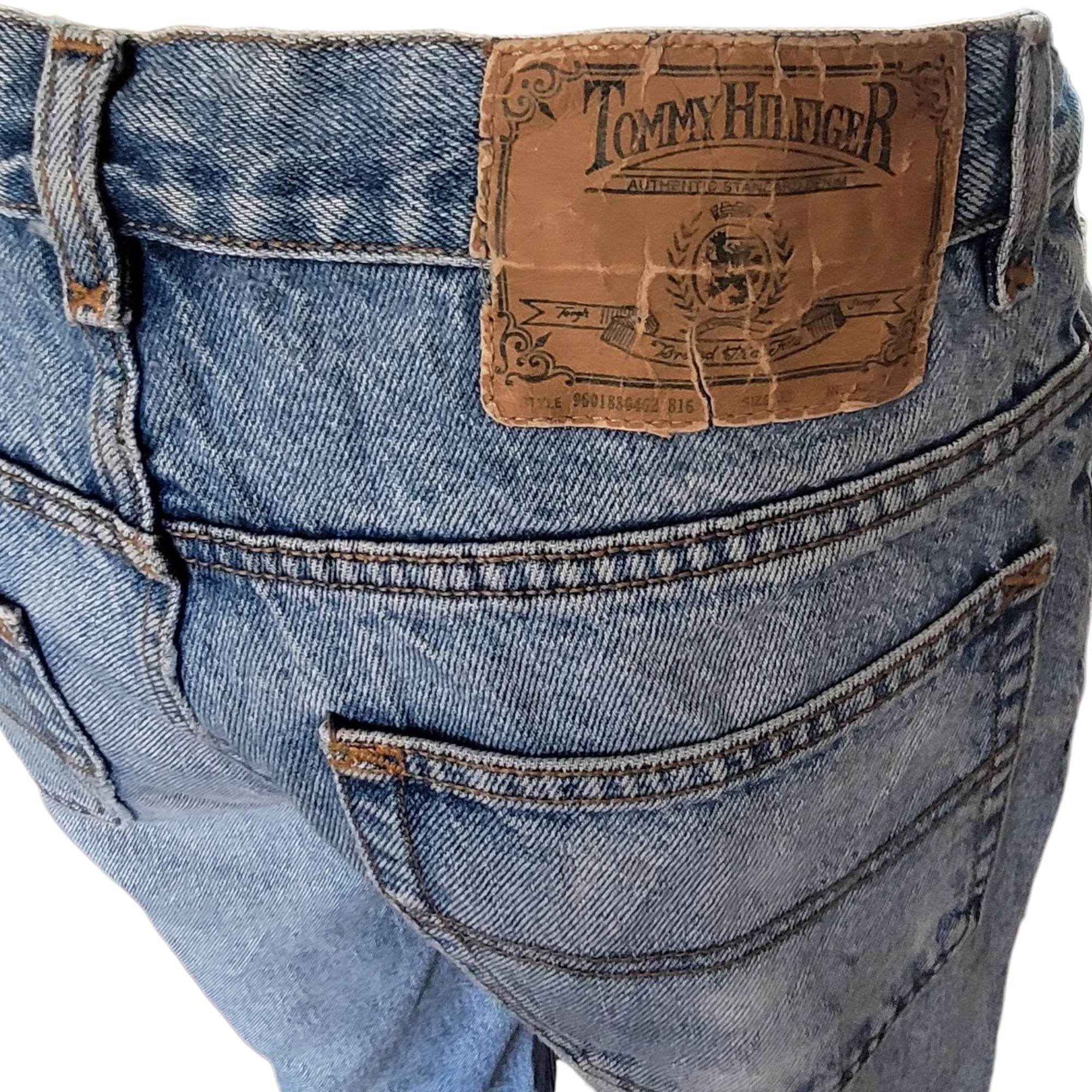 Tommy Hilfiger Crest Jeans – Size W33 L34 - USASTARFASHION