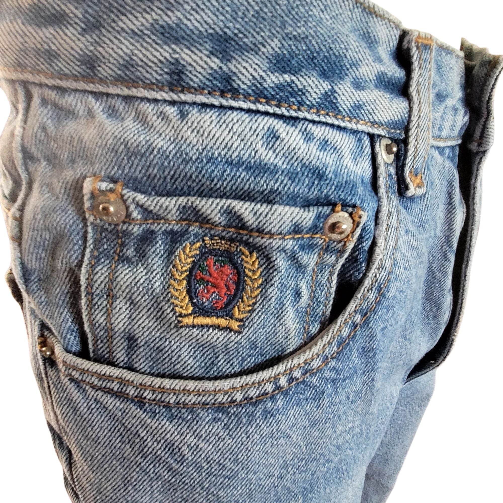 Tommy Hilfiger Crest Jeans – Size W33 L34 - USASTARFASHION