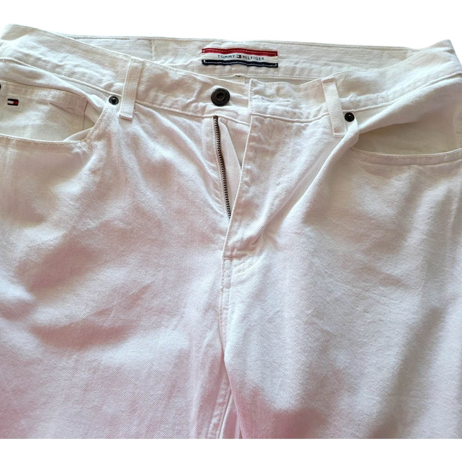 Tommy Hilfiger Men’s White Straight Fit Jeans – Size 32x30 - USASTARFASHION