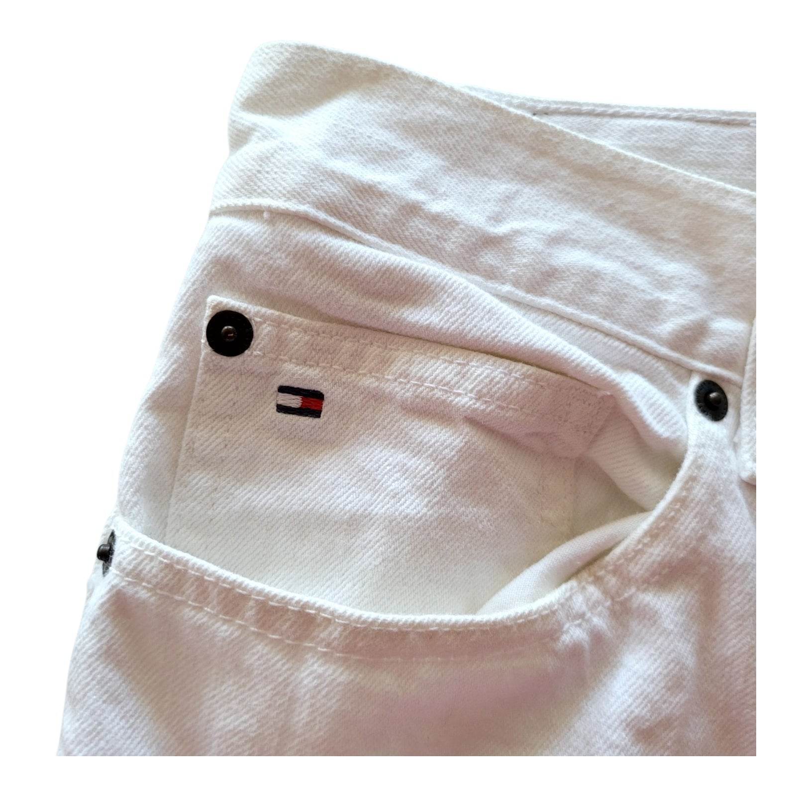 Tommy Hilfiger Men’s White Straight Fit Jeans – Size 32x30 - USASTARFASHION