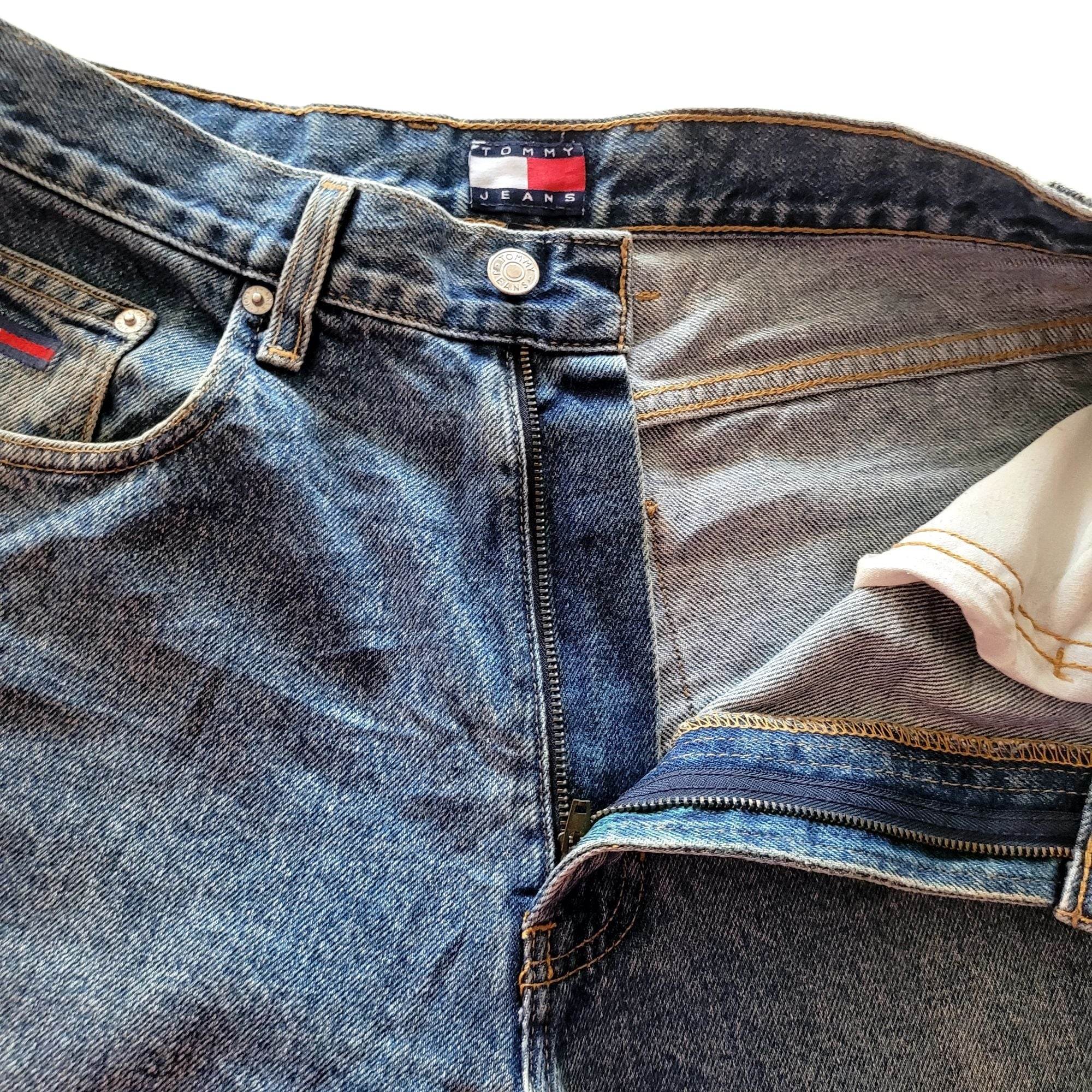 Tommy Hilfiger Men's Blue Denim Jeans – Size 31x30 - USASTARFASHION