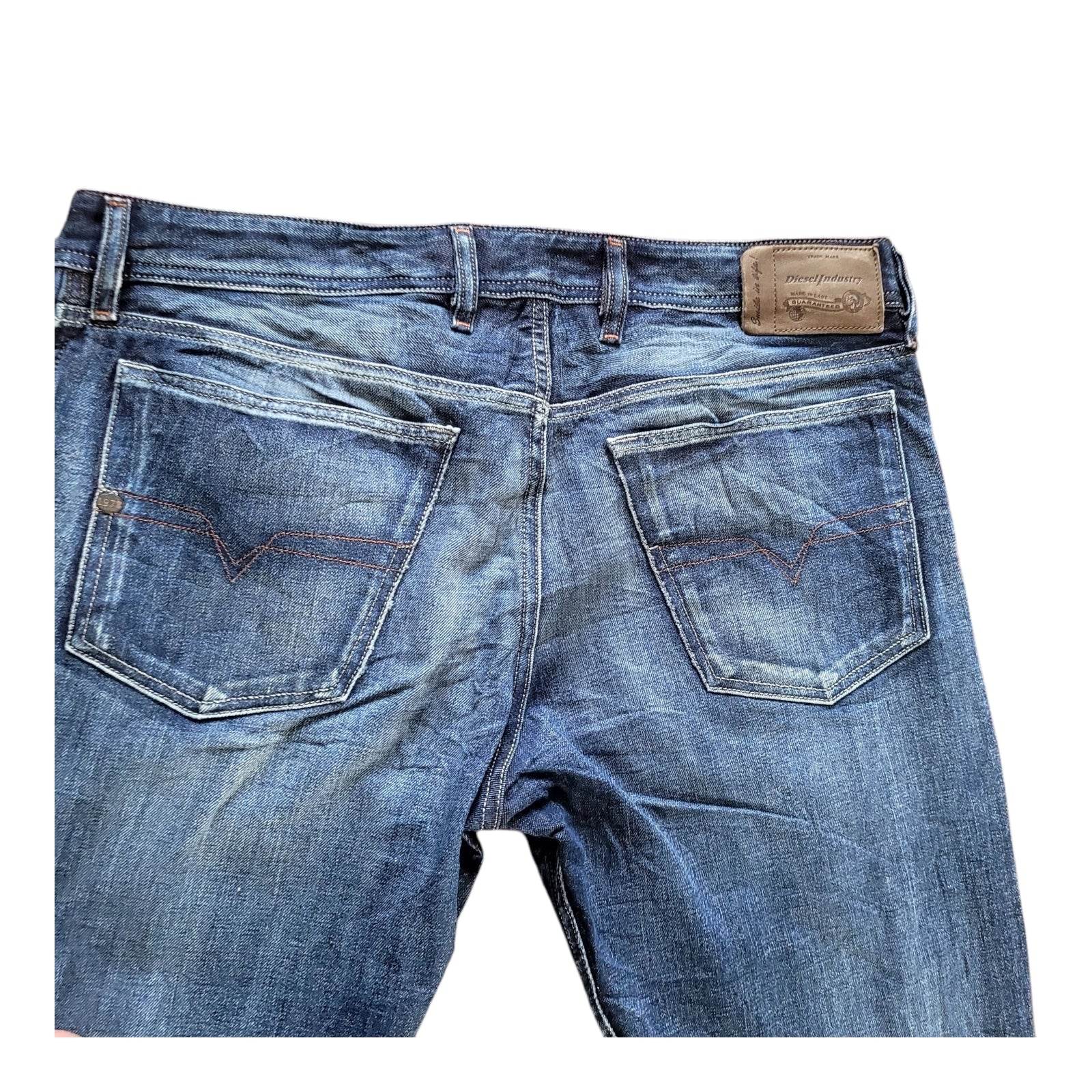 Diesel Waykee 0806U Regular Straight Jeans – W36 L32 - USASTARFASHION