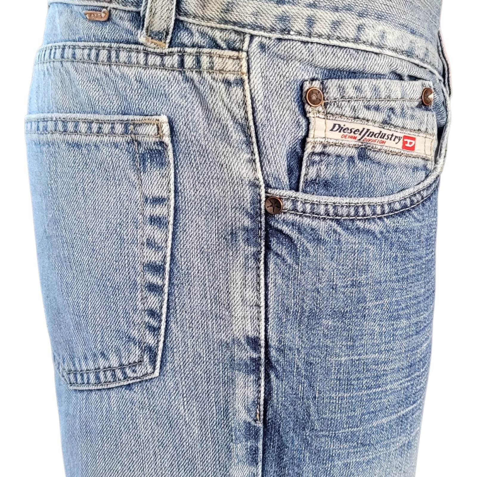 Diesel Industry Light Wash Jeans – W34 L33 - USASTARFASHION