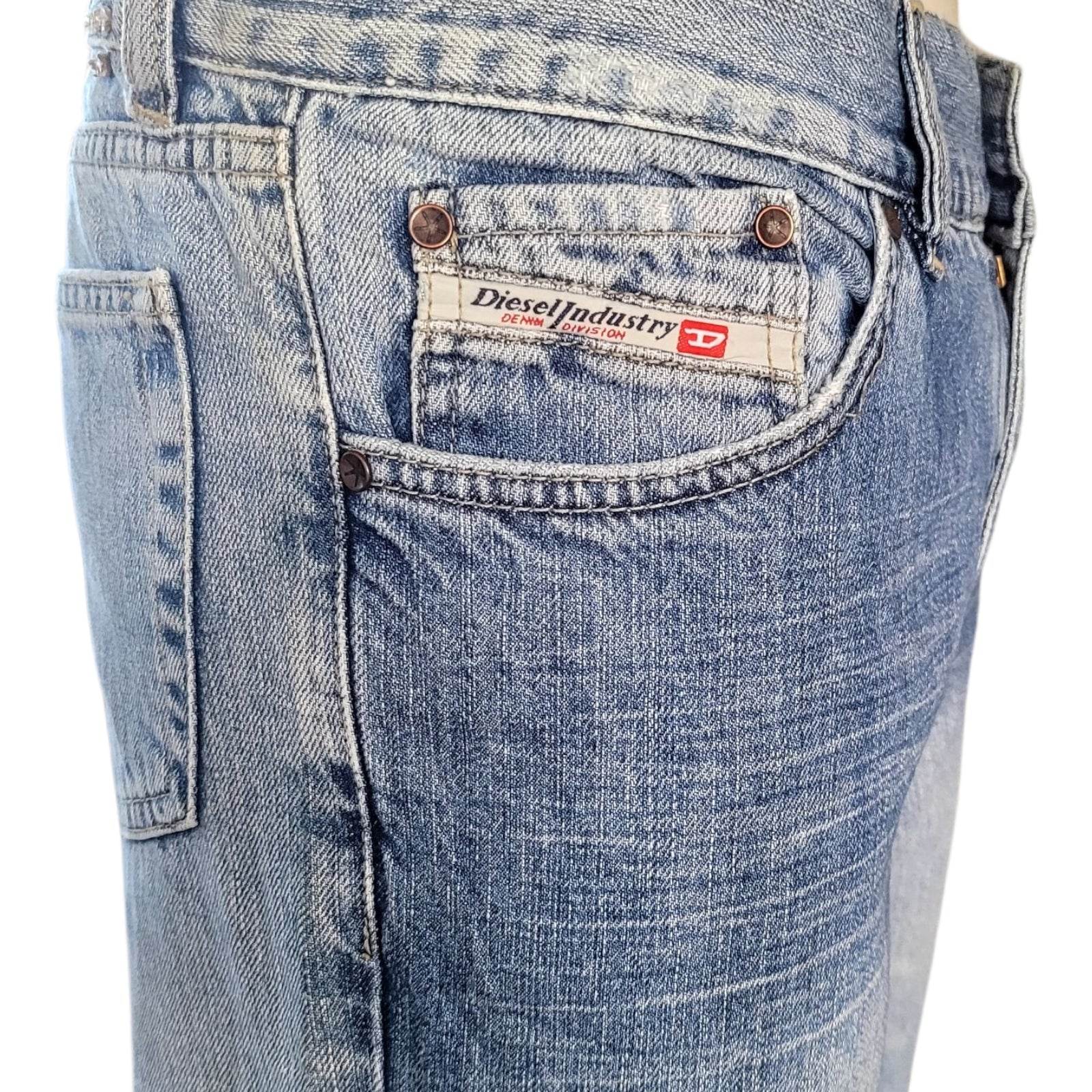 Diesel Industry Light Wash Jeans – W34 L33 - USASTARFASHION