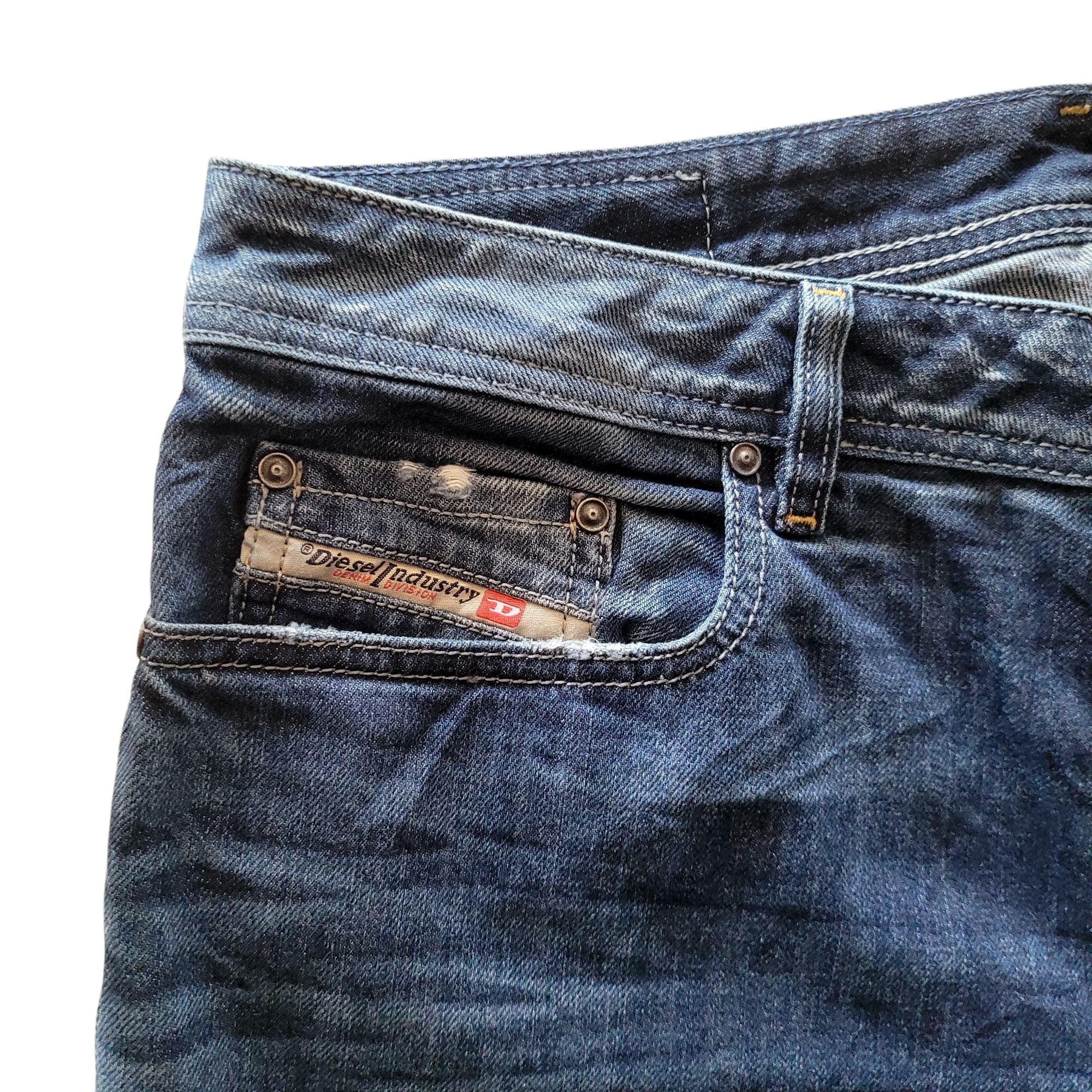Diesel Zathan Regular Bootcut Jeans – W33 L32 - USASTARFASHION