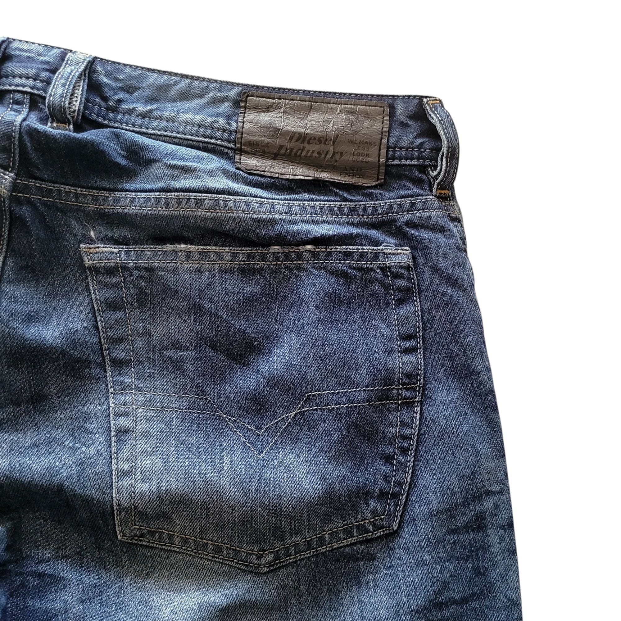 Diesel Zathan Regular Bootcut Jeans – W33 L32 - USASTARFASHION