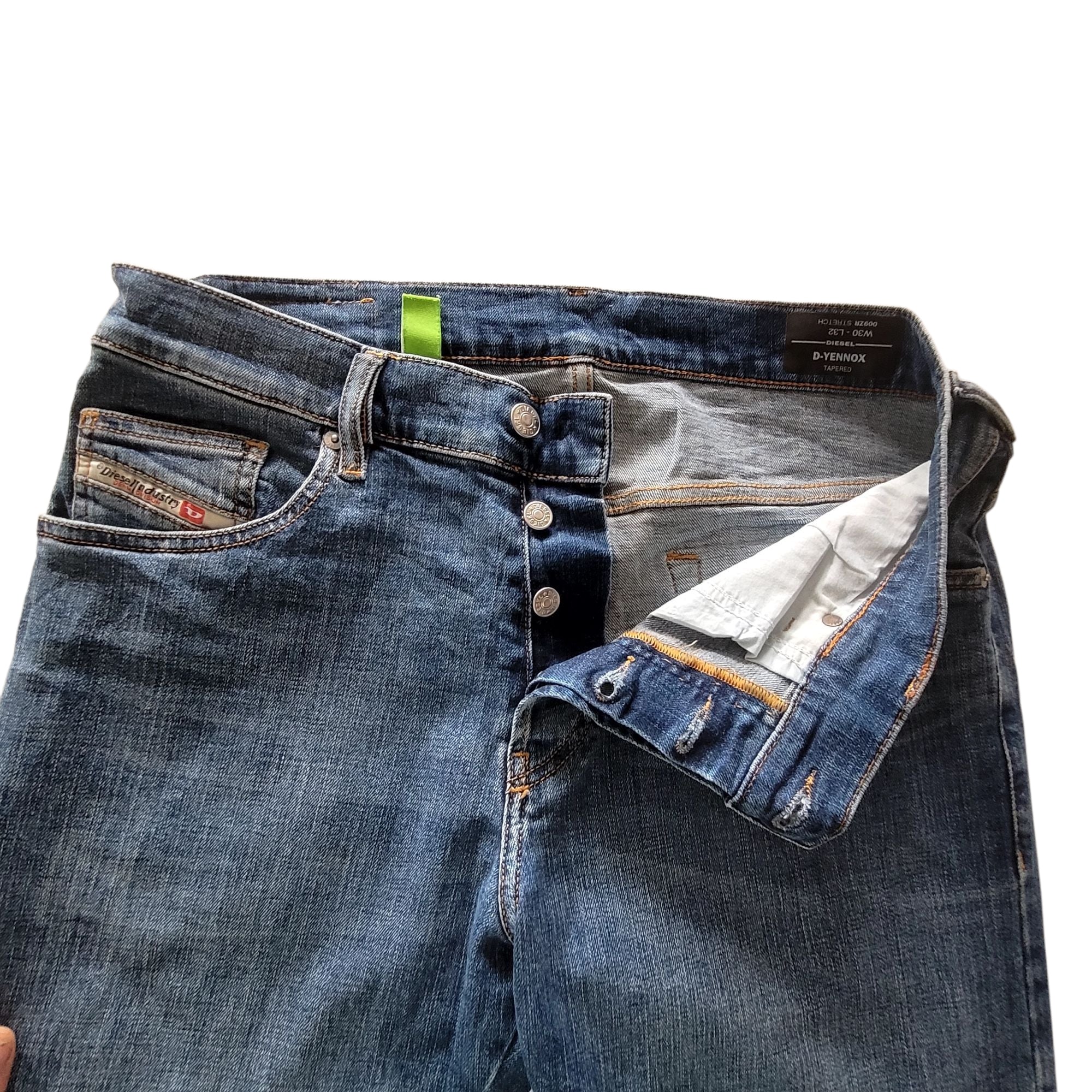Used Diesel D - Yennox W30 L32 Tapered Fit Jeans – Grade A - USASTARFASHION