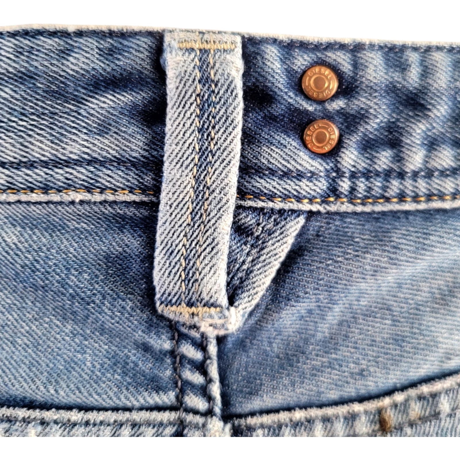 Vintage Diesel Larkee Straight Jeans – W30 L29 – Light Wash Denim - USASTARFASHION