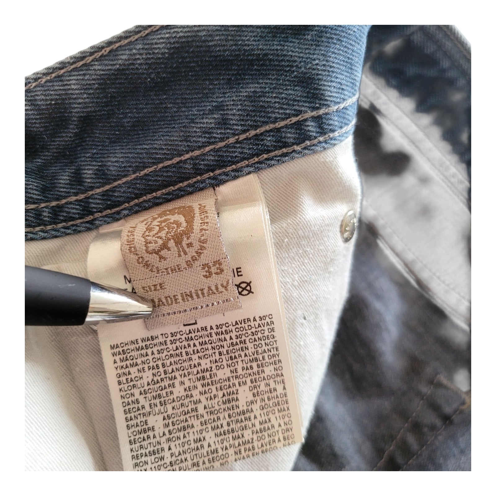 Vintage Diesel Larkee W33 L32 Jeans – Wash 008ZT – Made in Italy