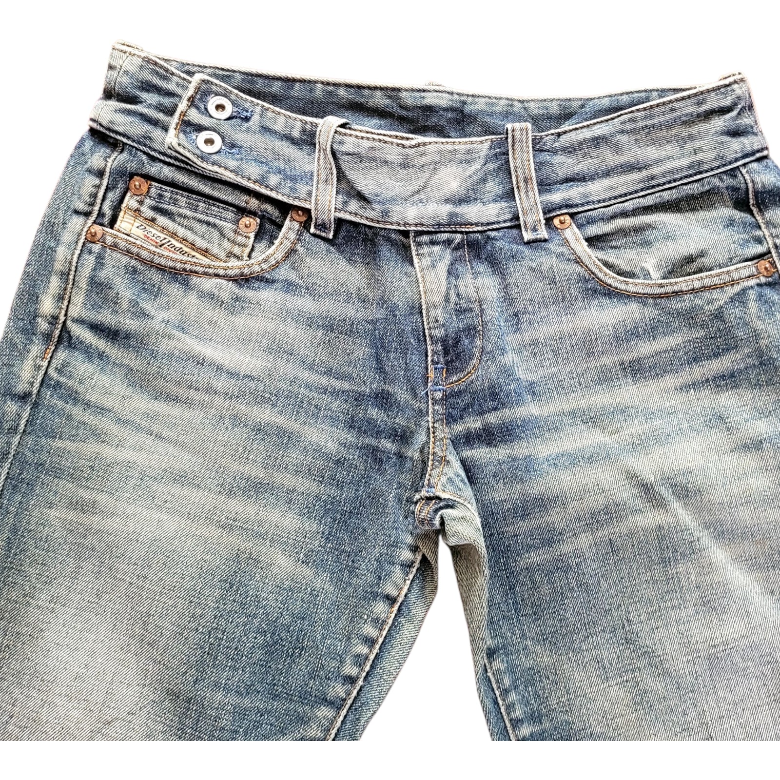 Diesel Vintage Jeans – Model: CHERONE L.34 – Size W28 L26– Made in Italy