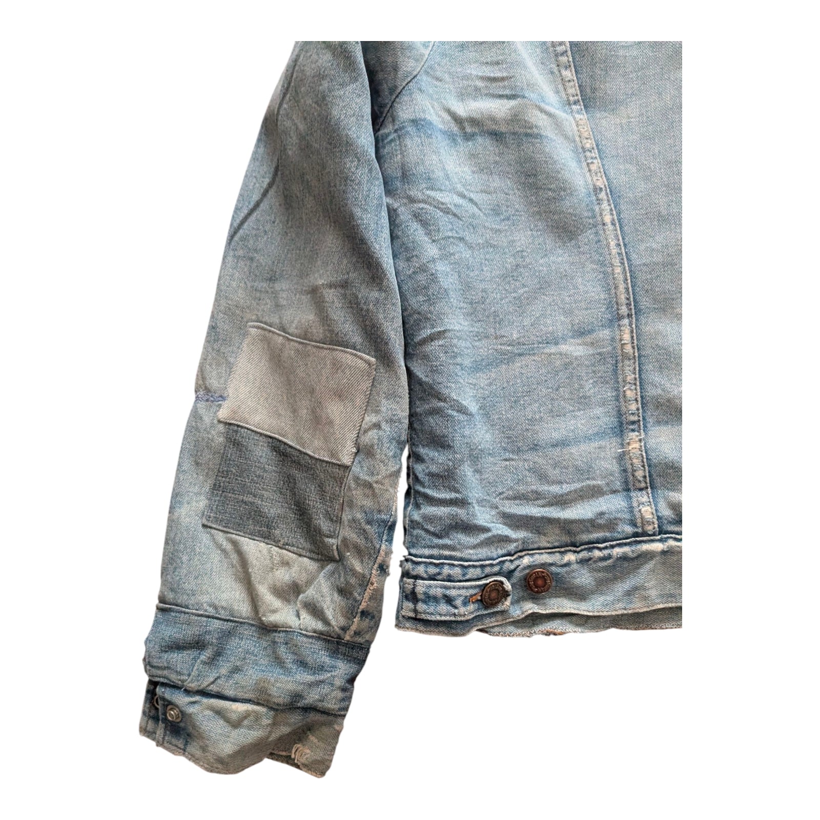 Levi’s Sherpa-Lined Denim Jacket – Size S – Light Wash – Grade B