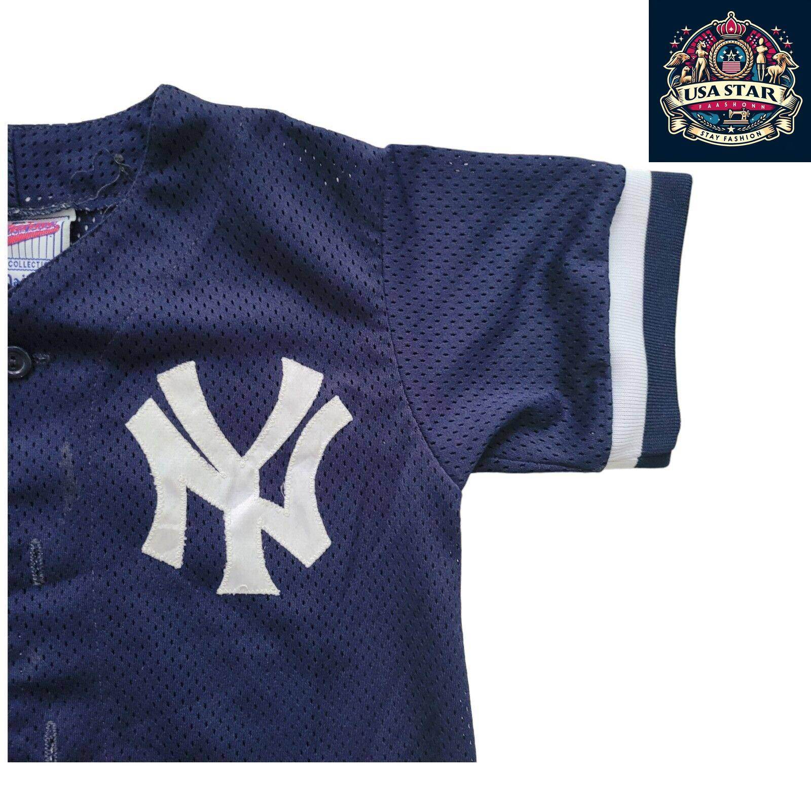 Derek Jeter Youth T-Shirt, New York Yankees 2 Design, 100% Cotton, Size Small for Young Fans - USASTARFASHION