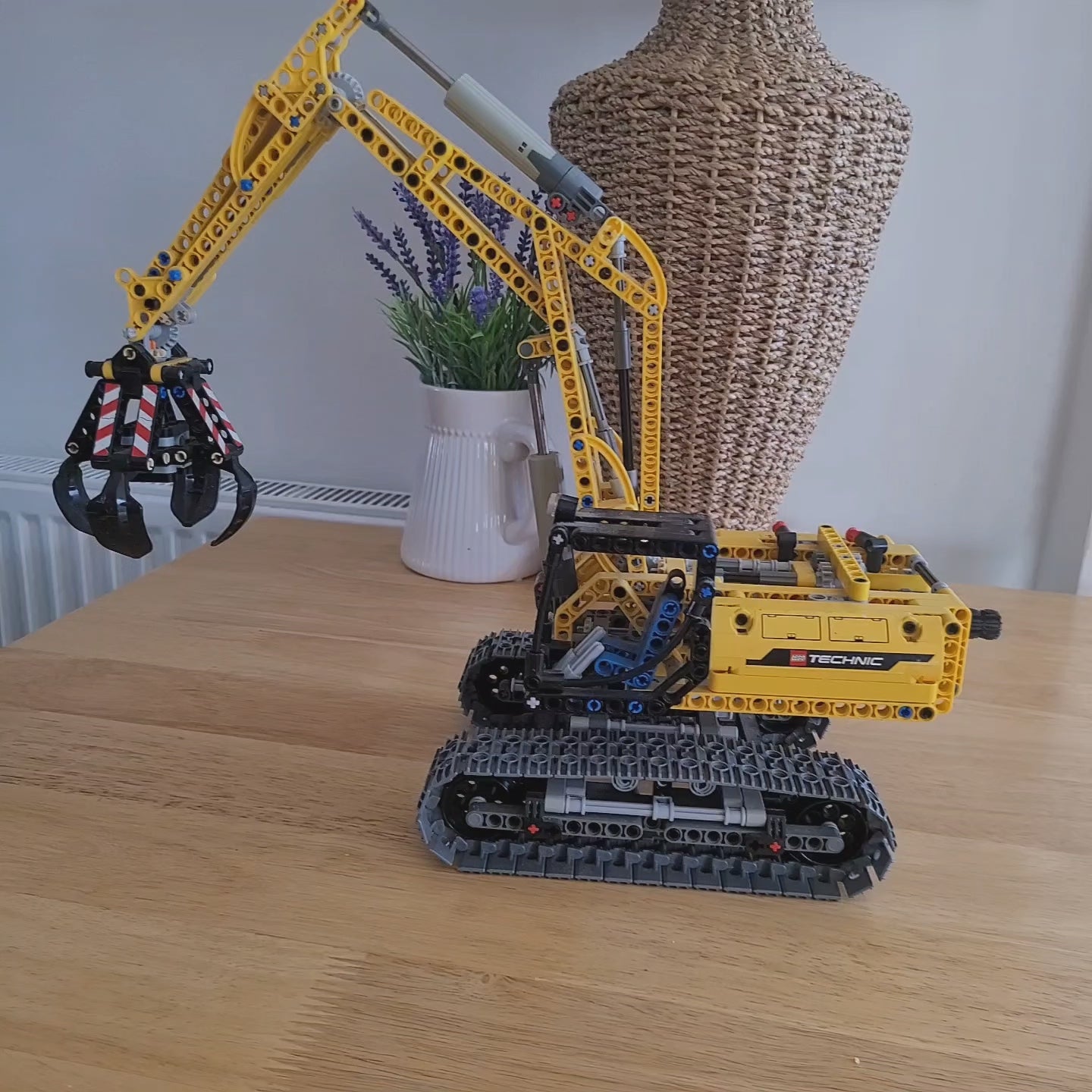 Used LEGO Technic Excavator 42006 – Material Handler Model