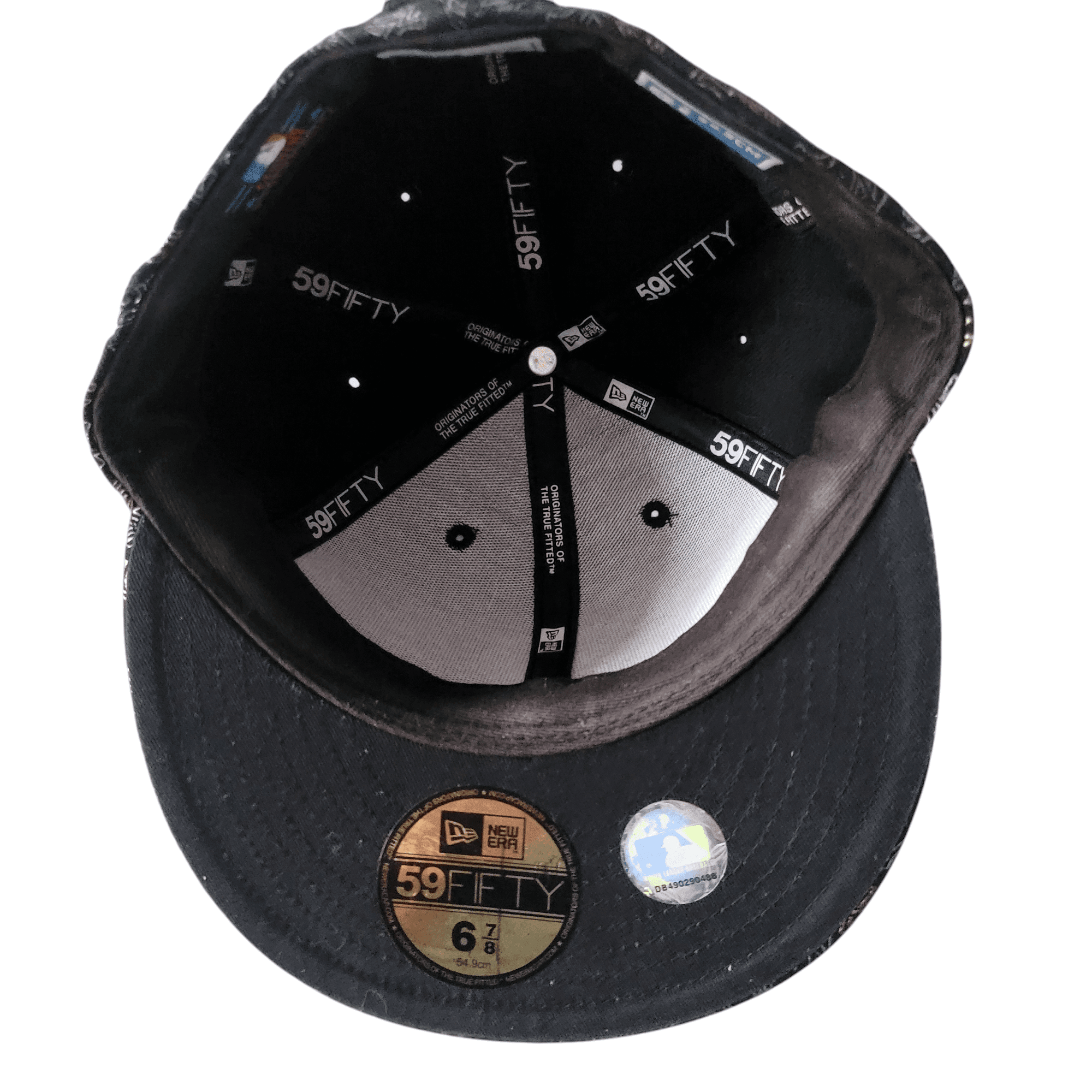 New York Yankees Cap 59FIFTY Fitted Black With Gold/Silver Embroidery Size 6 7/8 Excellent - USASTARFASHION