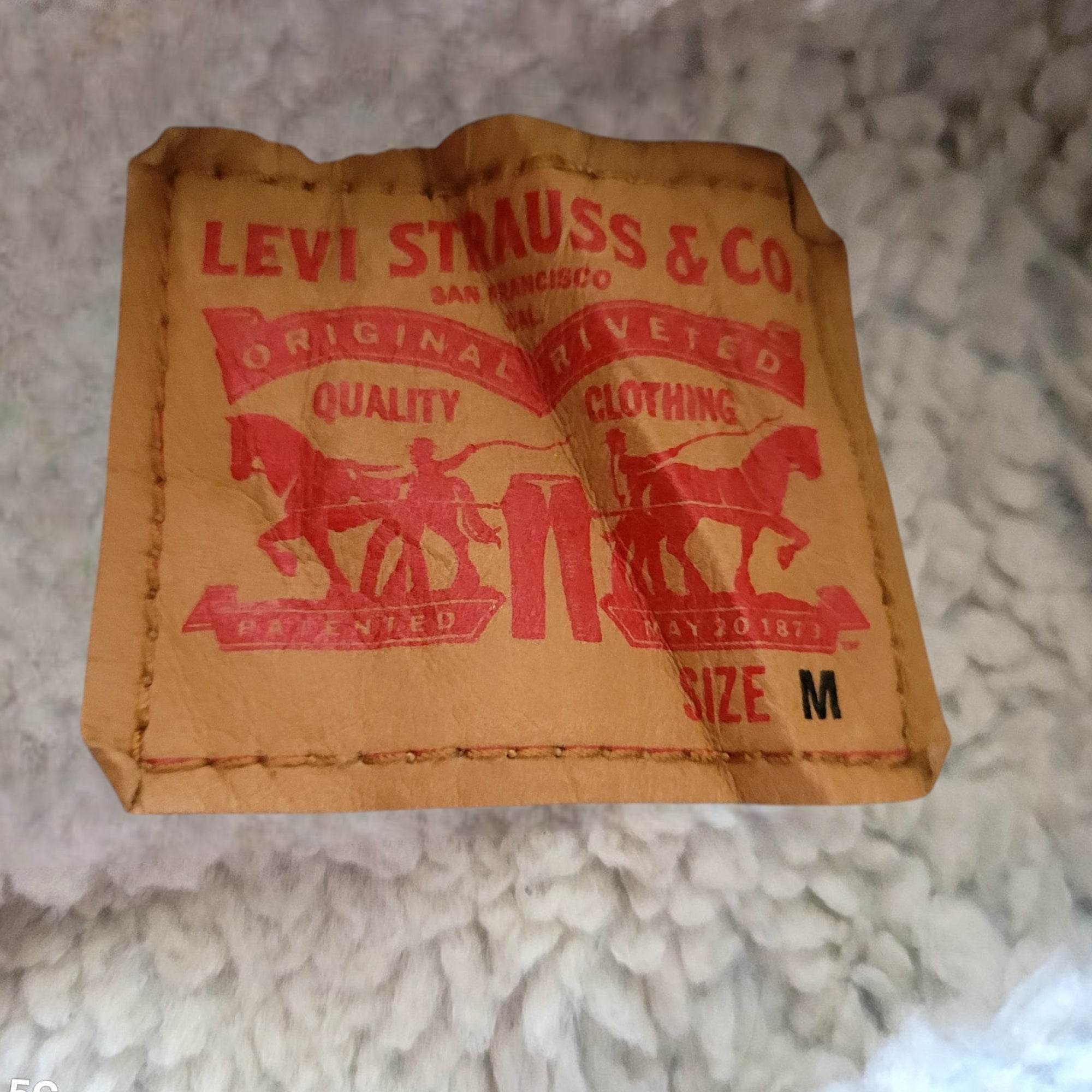 Vintage Levi’s Sherpa Trucker Jacket – Blue Denim, Size M - USASTARFASHION