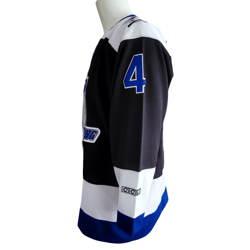 Vintage Tampa Bay Lightning Jersey - Vinny Lecavalier 4, CCM NHL, Size M, Black/White/Blue - USASTARFASHION