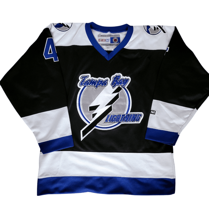 Vintage Tampa Bay Lightning Jersey - Vinny Lecavalier 4, CCM NHL, Size M, Black/White/Blue - USASTARFASHION