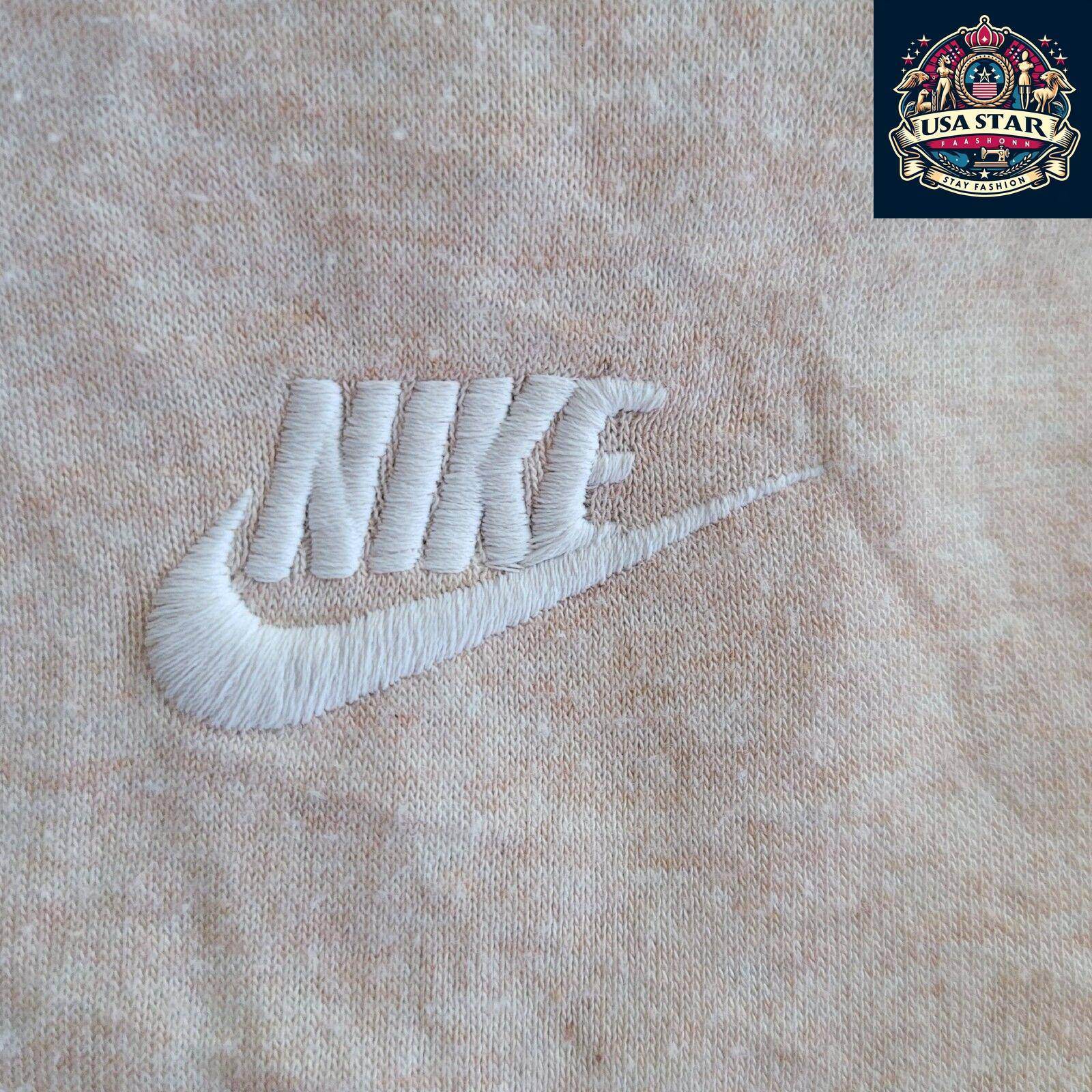 Women's Nike Hoodie Size M, Cozy & Stylish with Kangaroo Pocket, High - Quality Fabric, Grade A Condition - USASTARFASHION