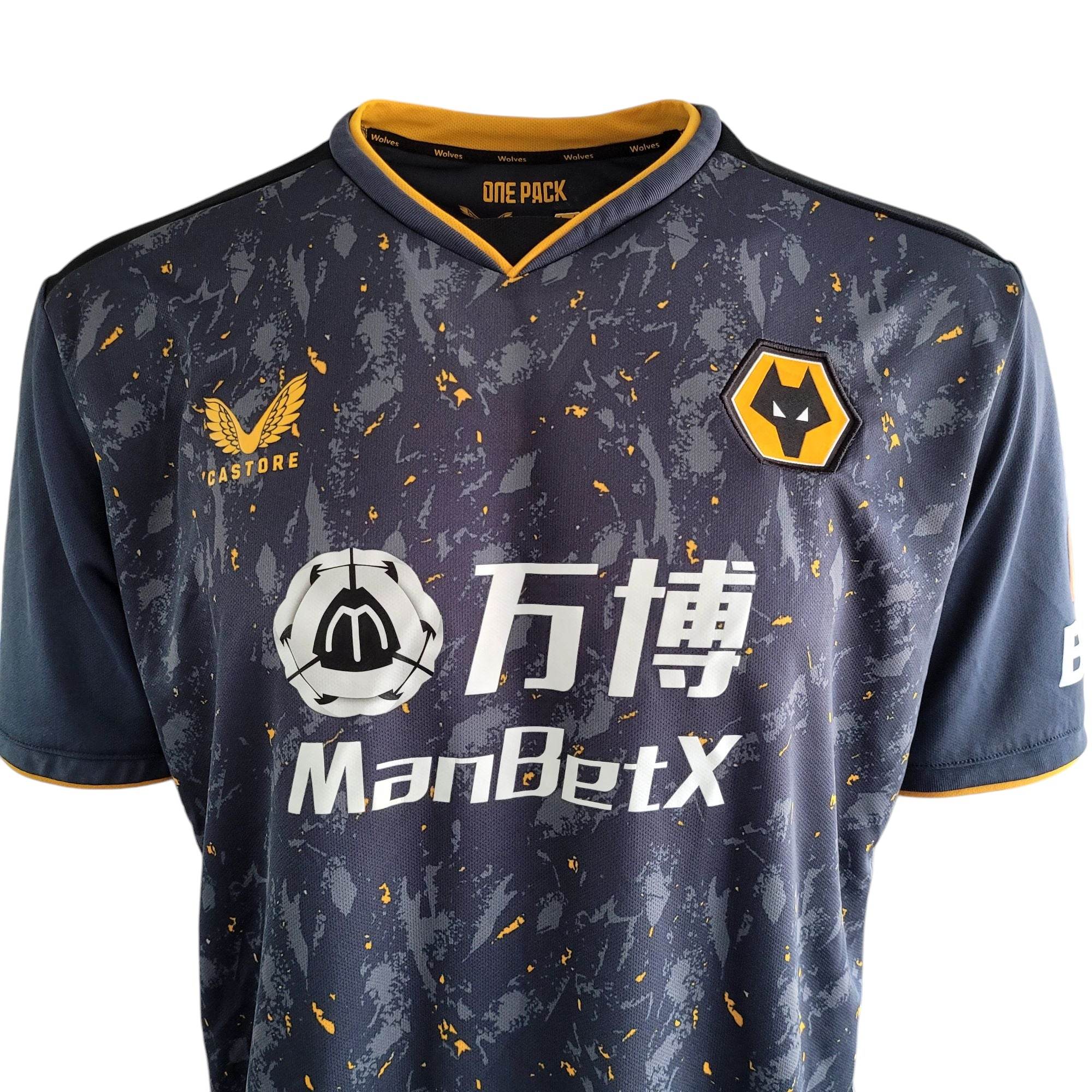 Wolverhampton Wanderers Castore 2022/23 Third Shirt (XXL) - USASTARFASHION