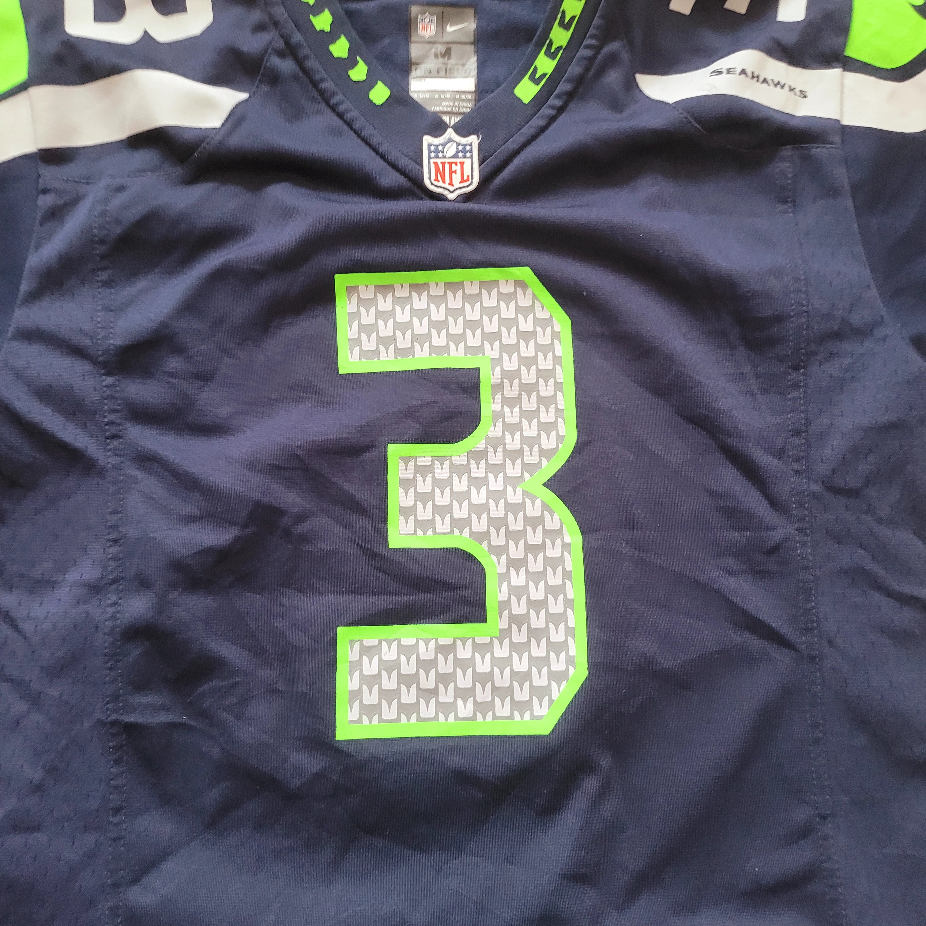 Nike NFL Seattle Seahawks Russell Wilson Jersey (Youth Medium 10-12) - USASTARFASHION