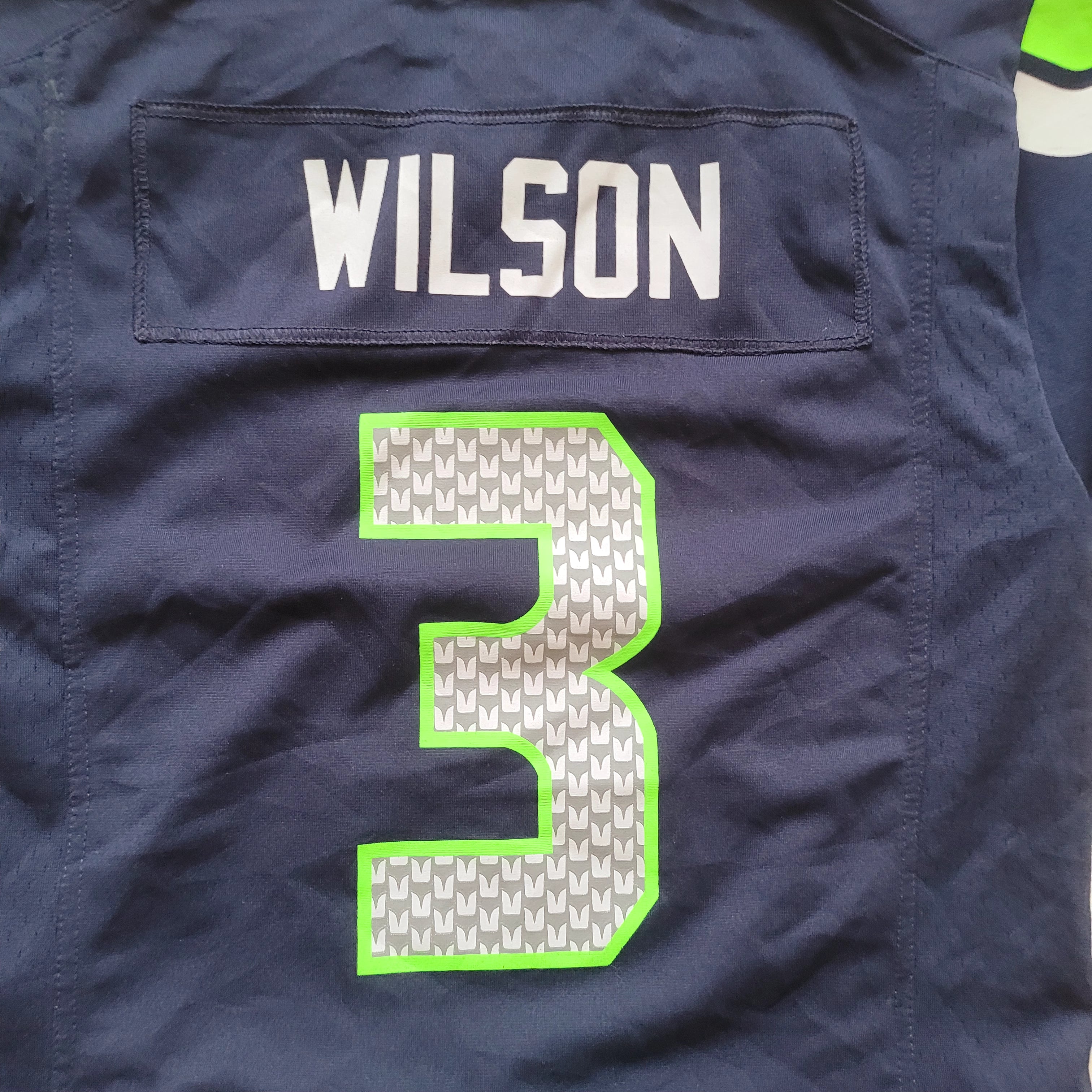 Nike NFL Seattle Seahawks Russell Wilson Jersey (Youth Medium 10-12) - USASTARFASHION